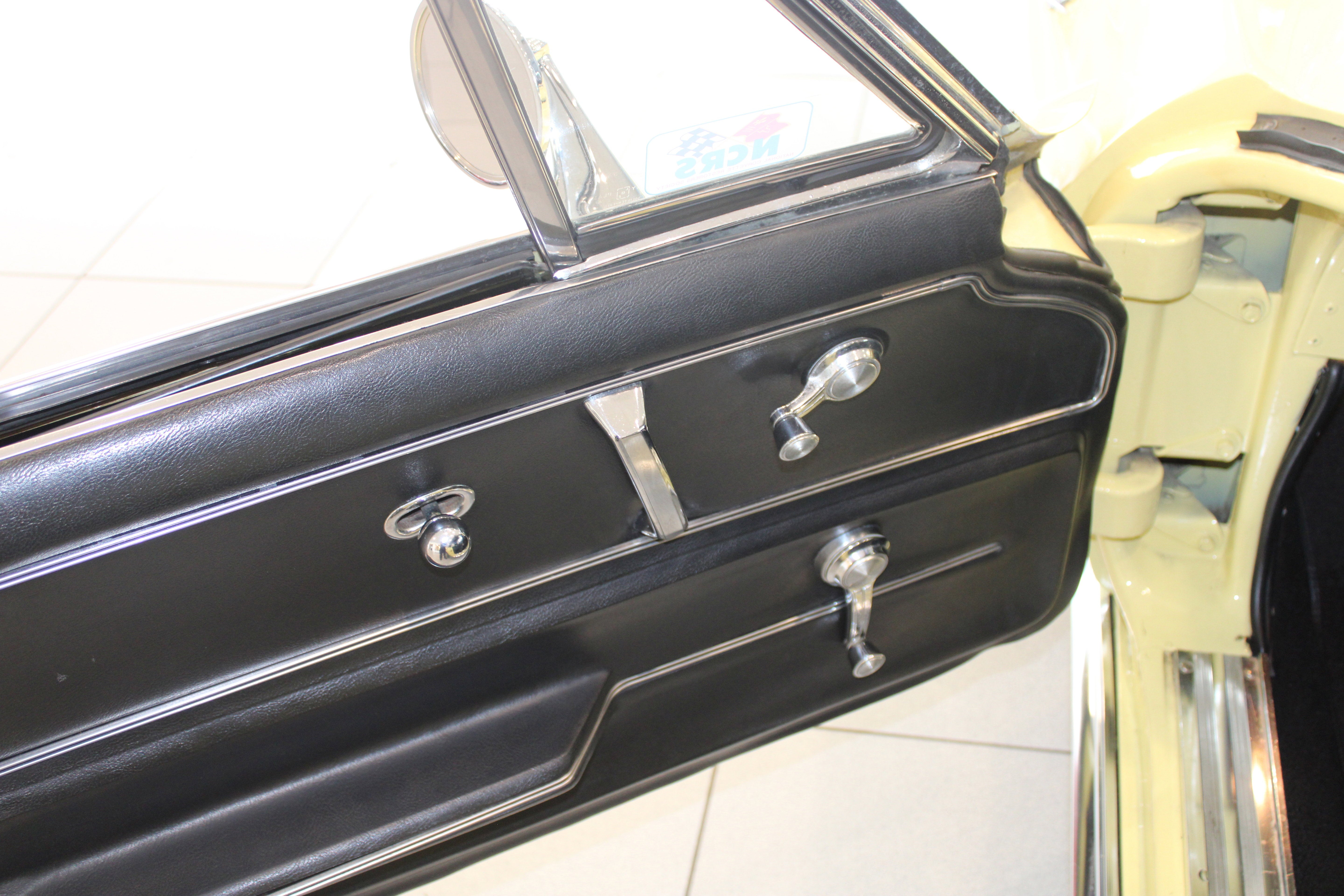 1966 Chevrolet CORVETTE Base