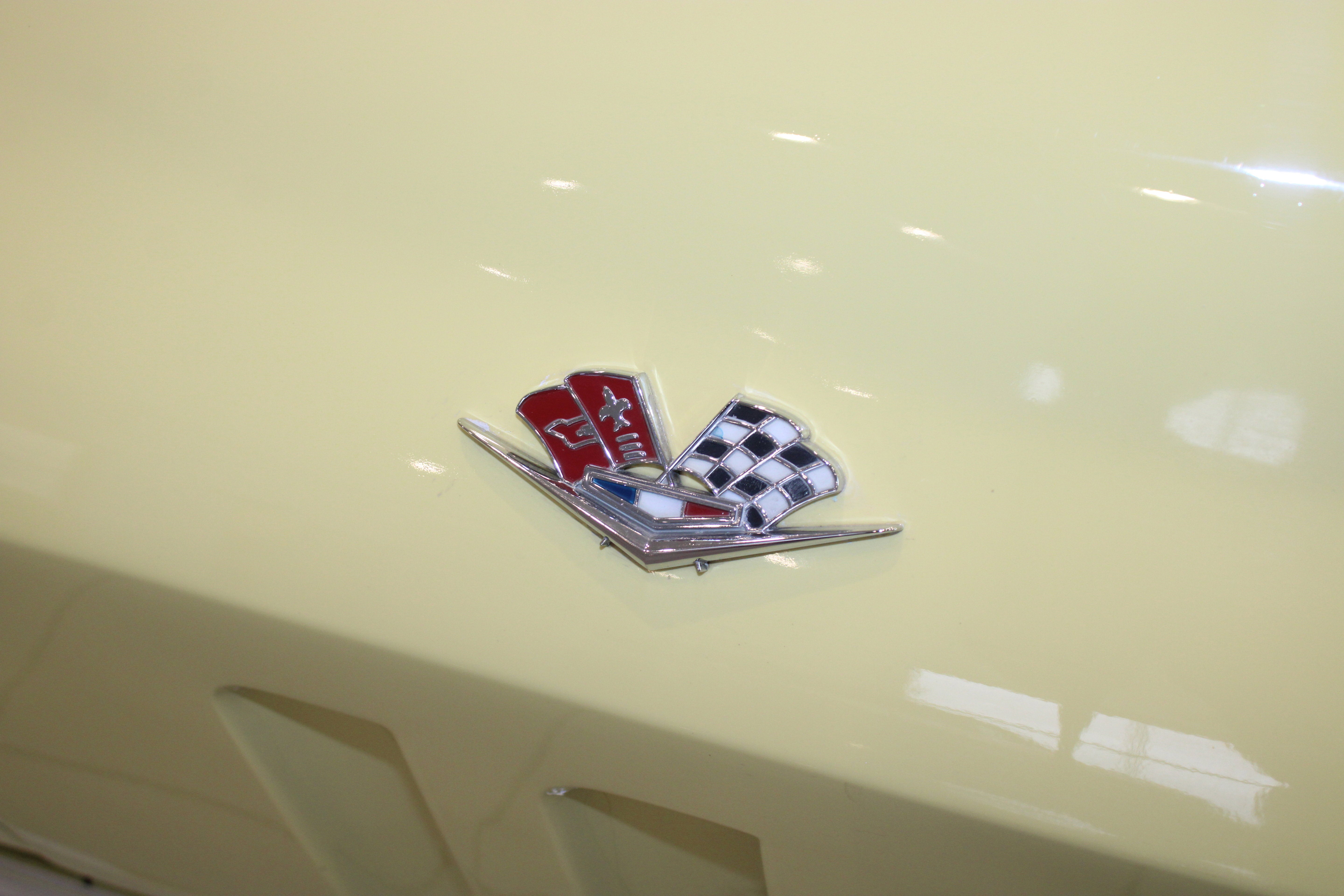 1966 Chevrolet CORVETTE Base