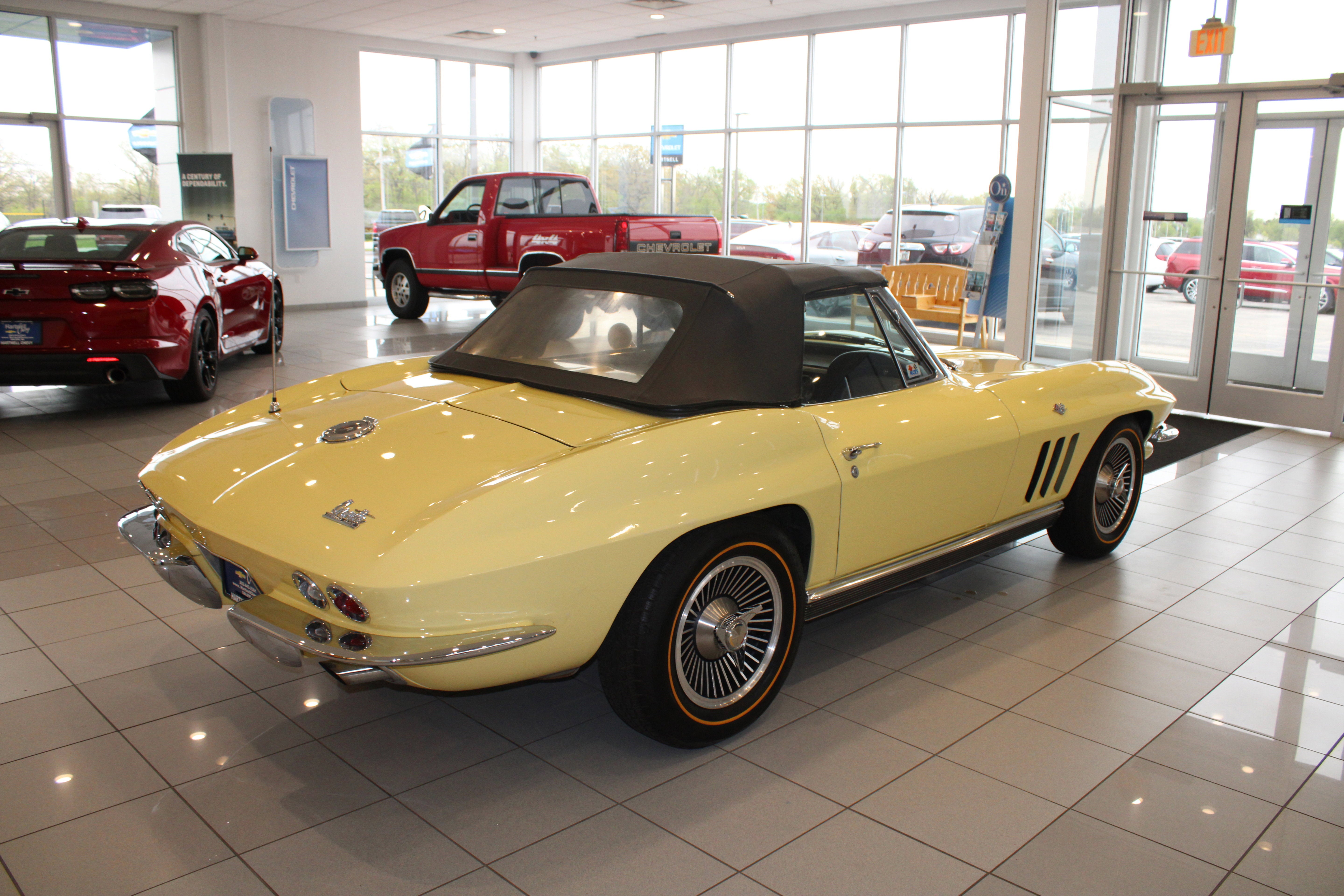 1966 Chevrolet CORVETTE Base