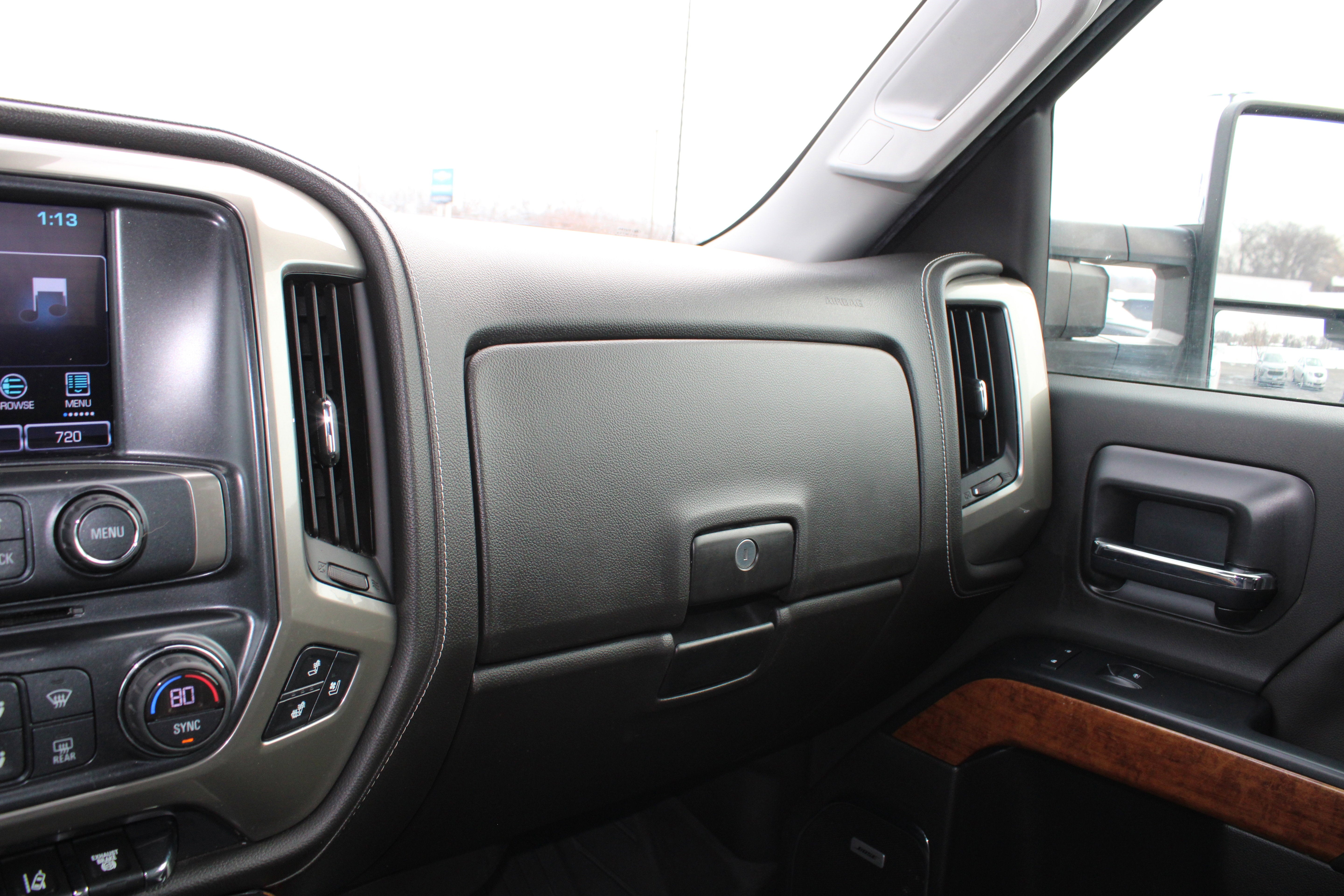 2017 Chevrolet Silverado 2500 HD High Country