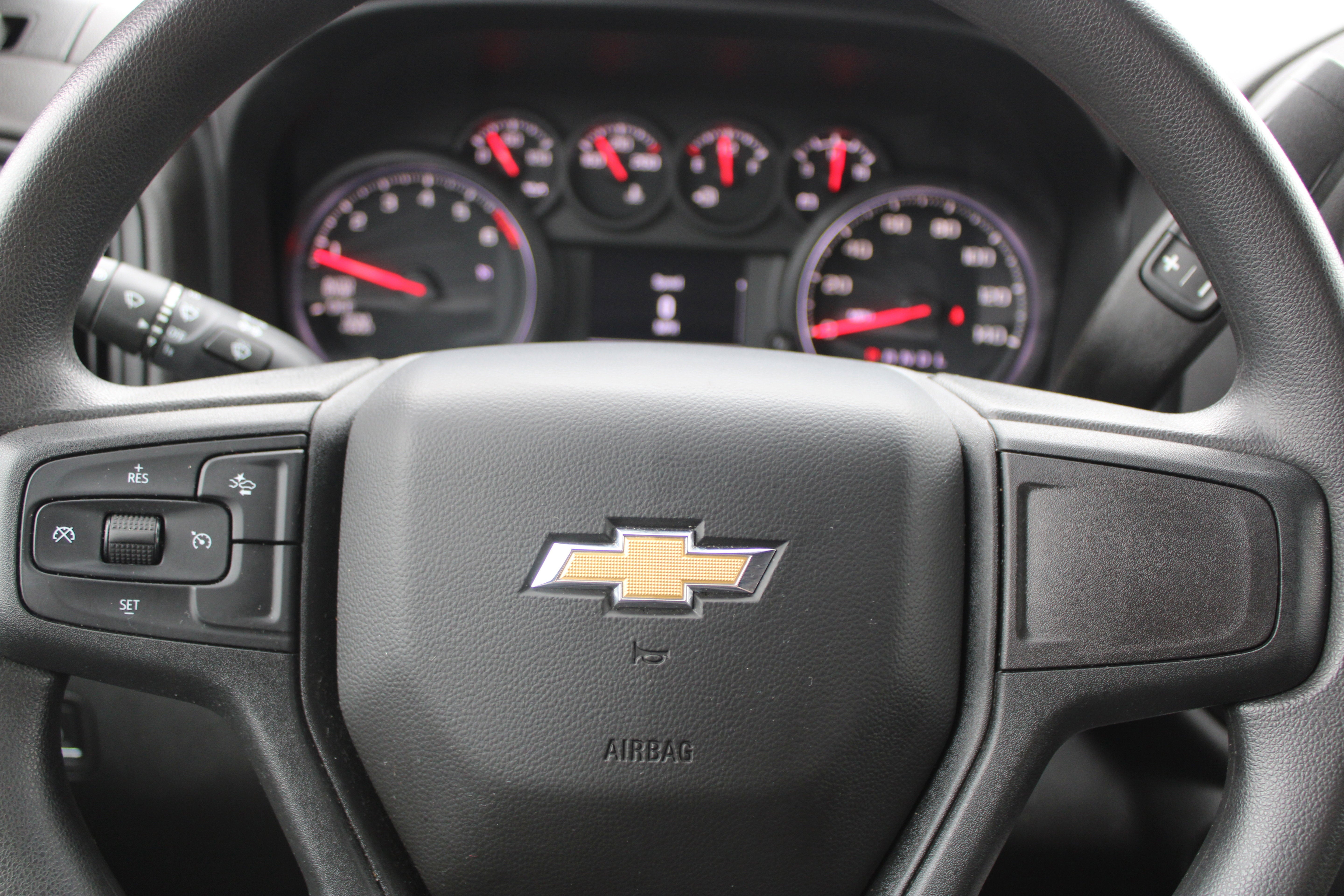 2023 Chevrolet Silverado 1500 Custom