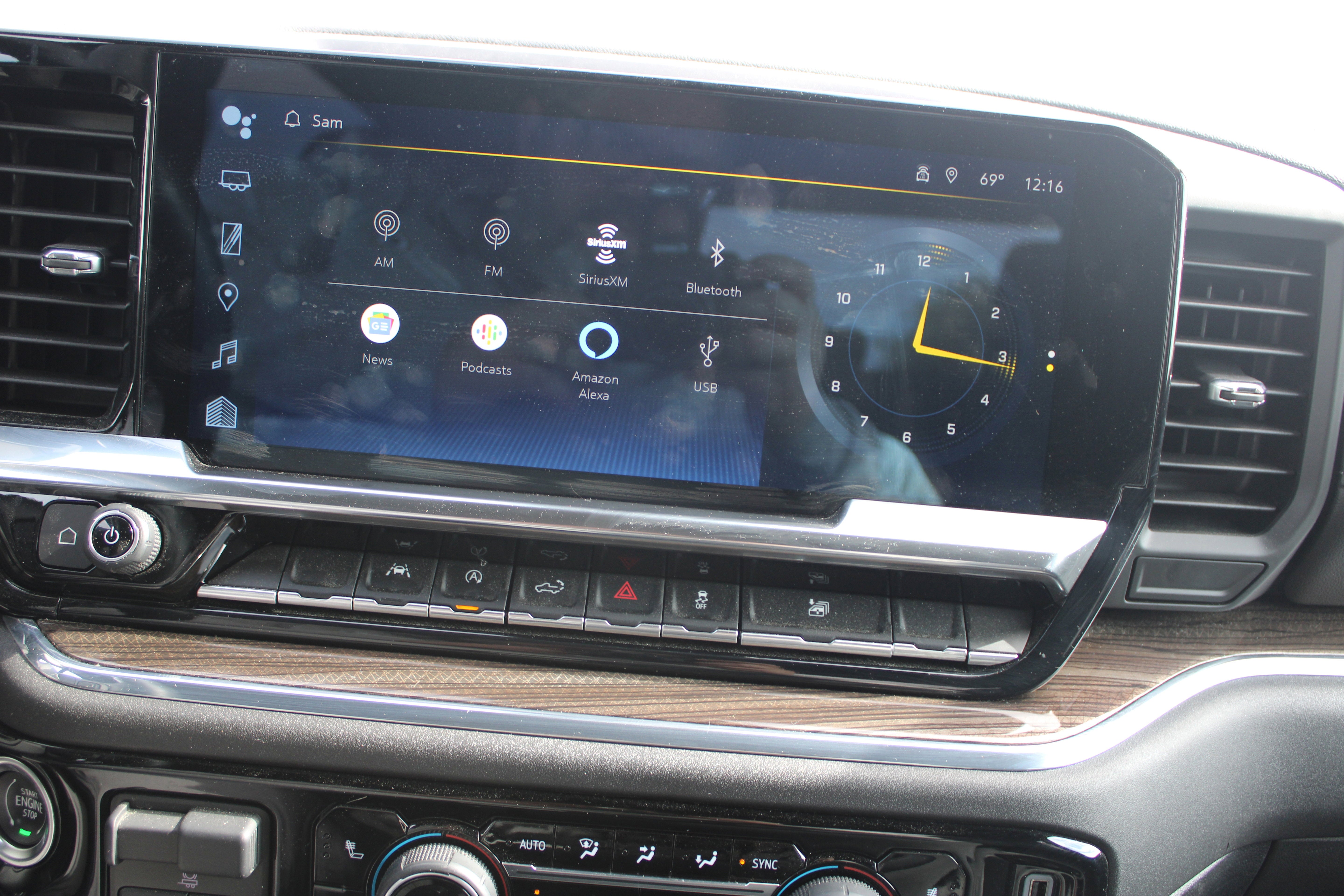 2024 Chevrolet Silverado 1500 RST