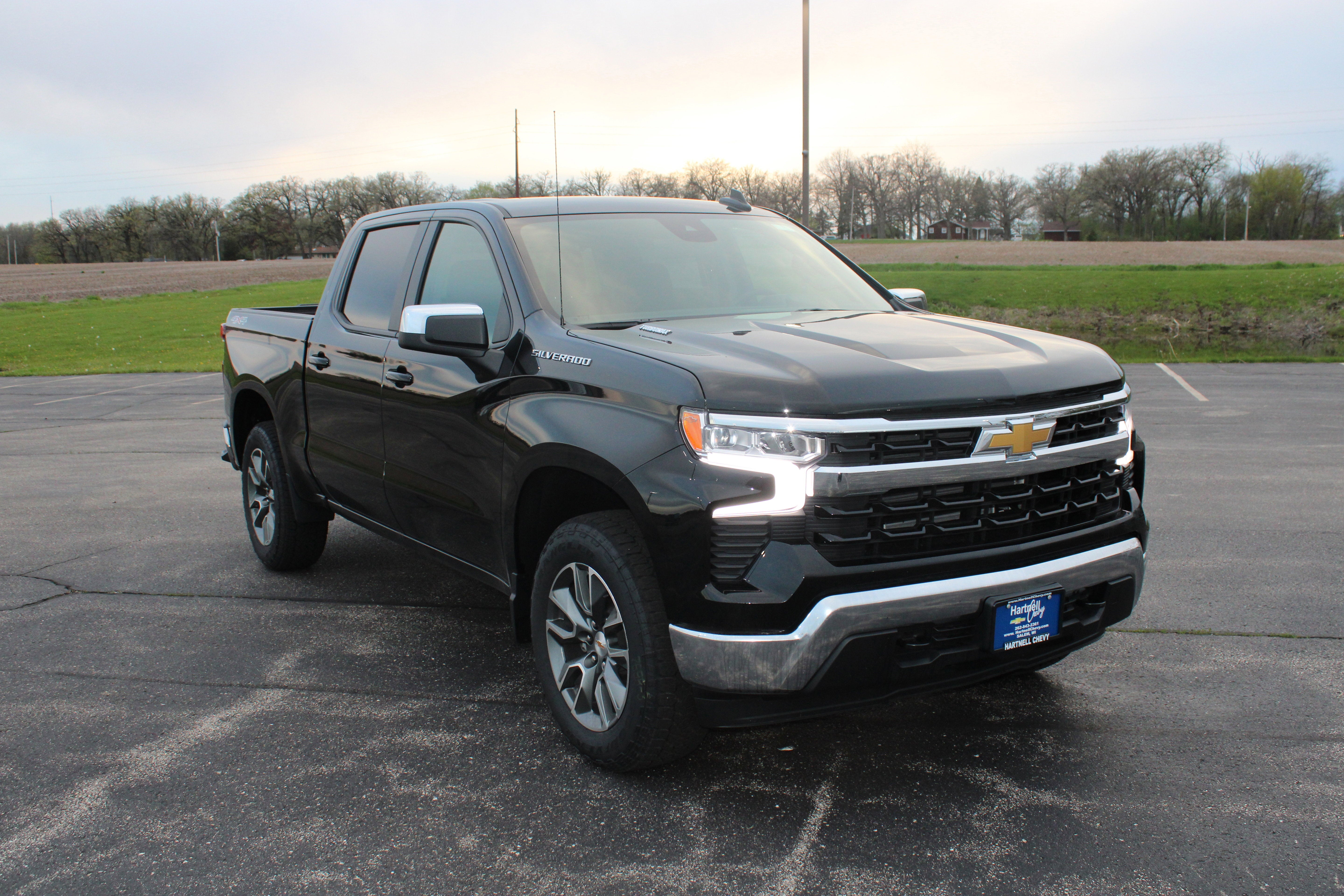 2026 Chevrolet Silverado 1500 LT (2FL)