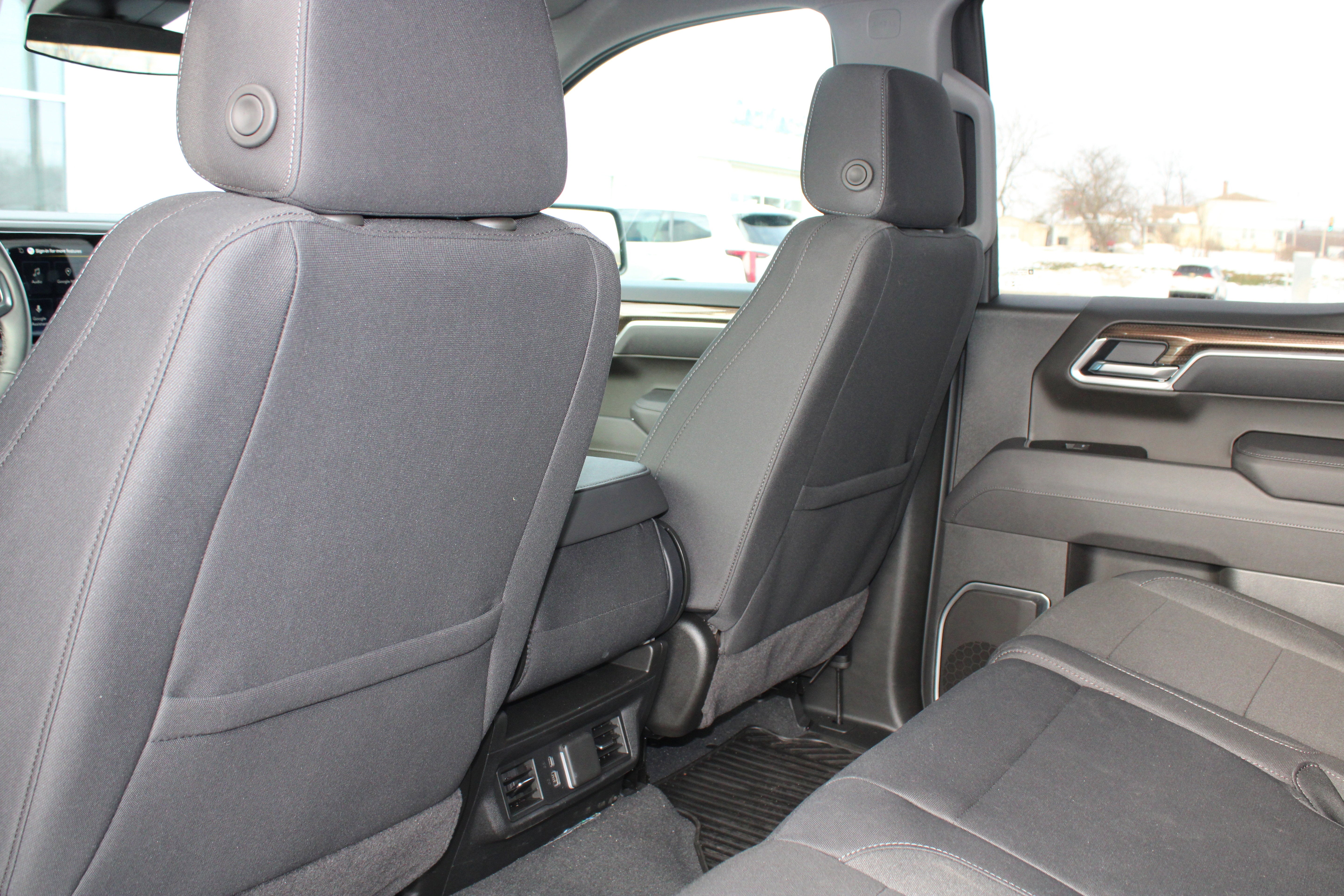 2025 Chevrolet Silverado 1500 LT (2FL)