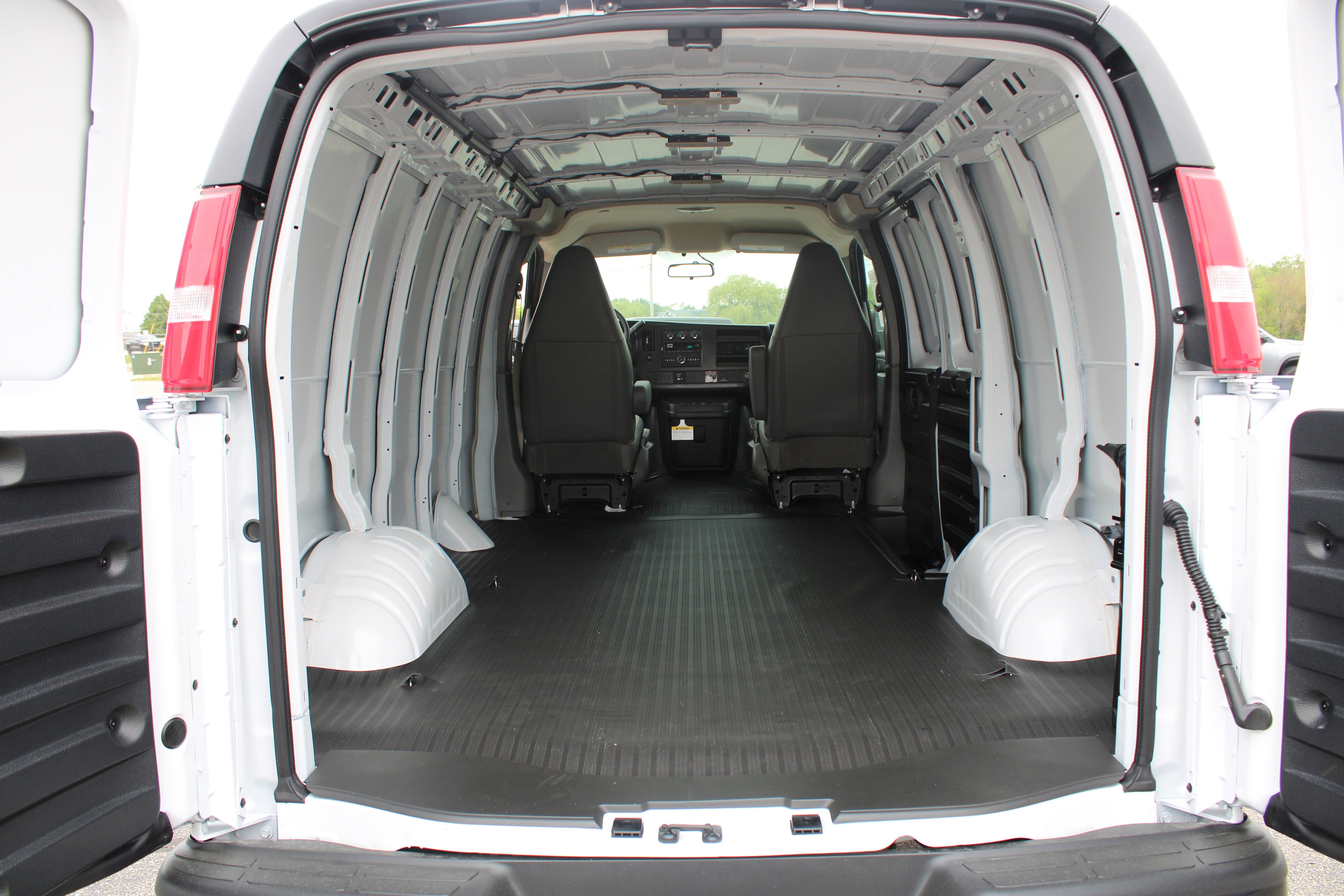 2026 Chevrolet Express Cargo WT