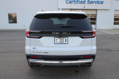 2024 GMC Acadia Denali