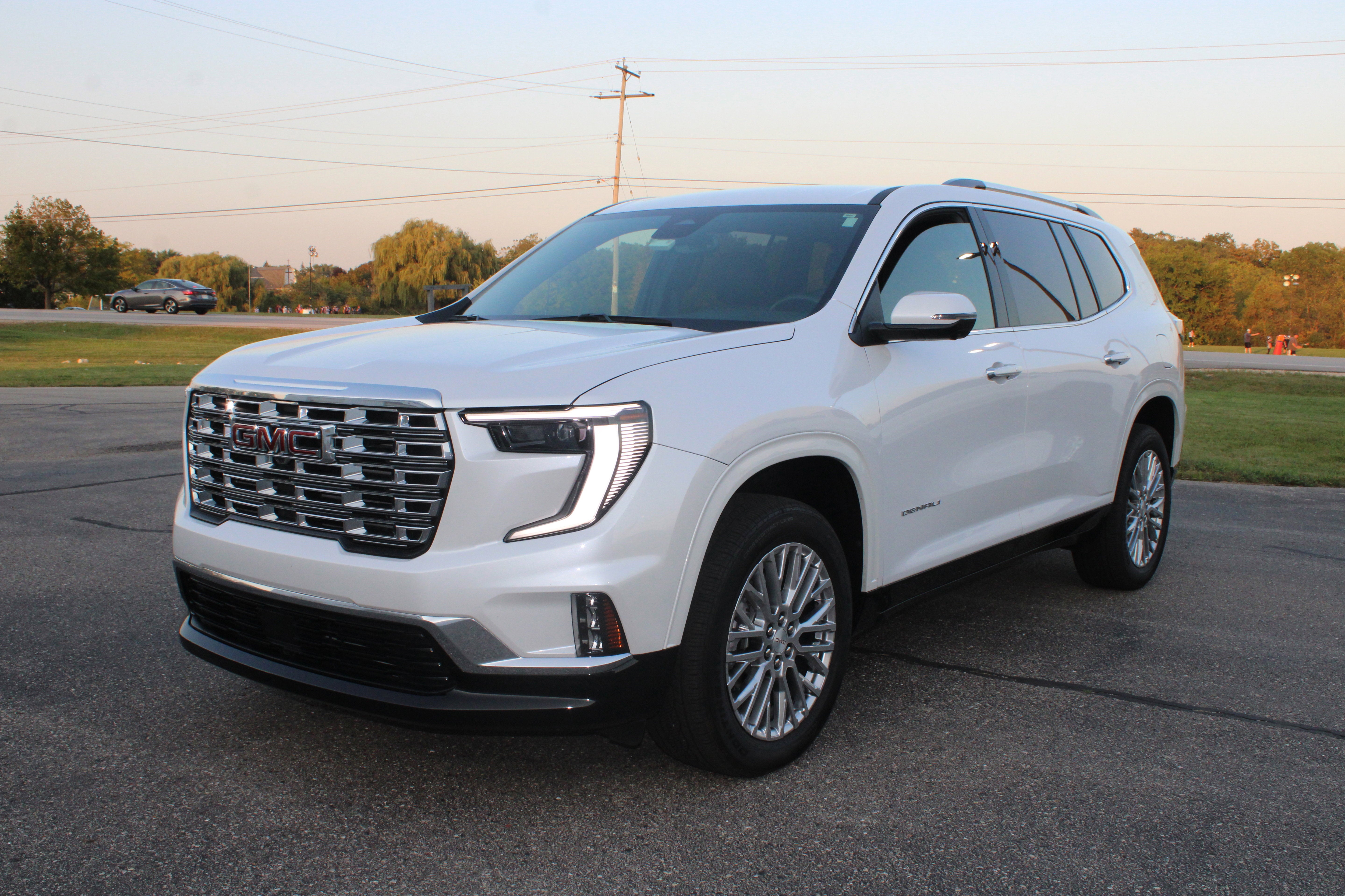 2024 GMC Acadia Denali