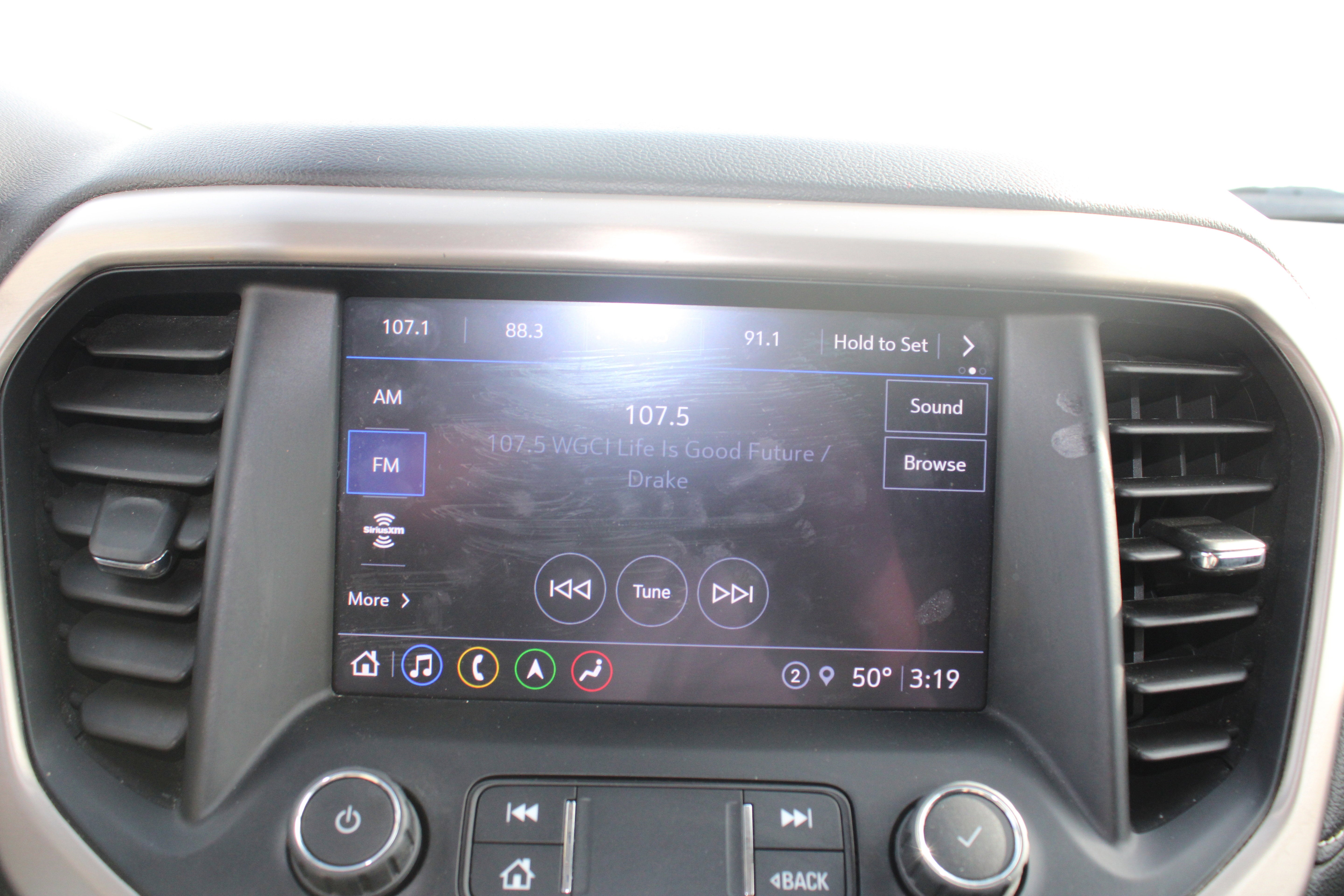 2023 GMC Acadia Denali