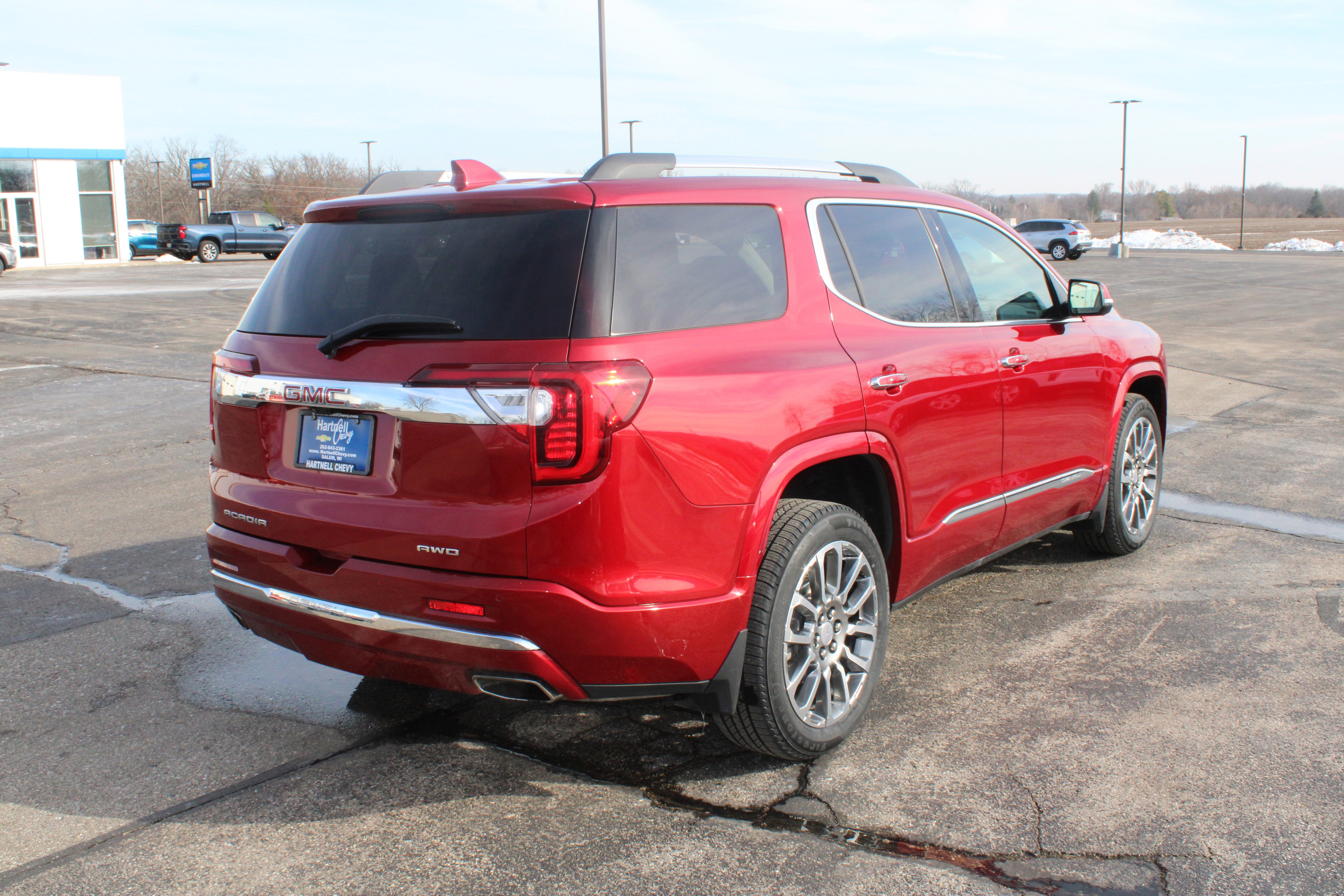2023 GMC Acadia Denali