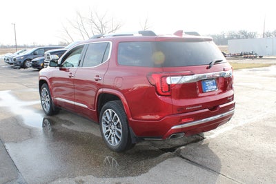 2023 GMC Acadia Denali