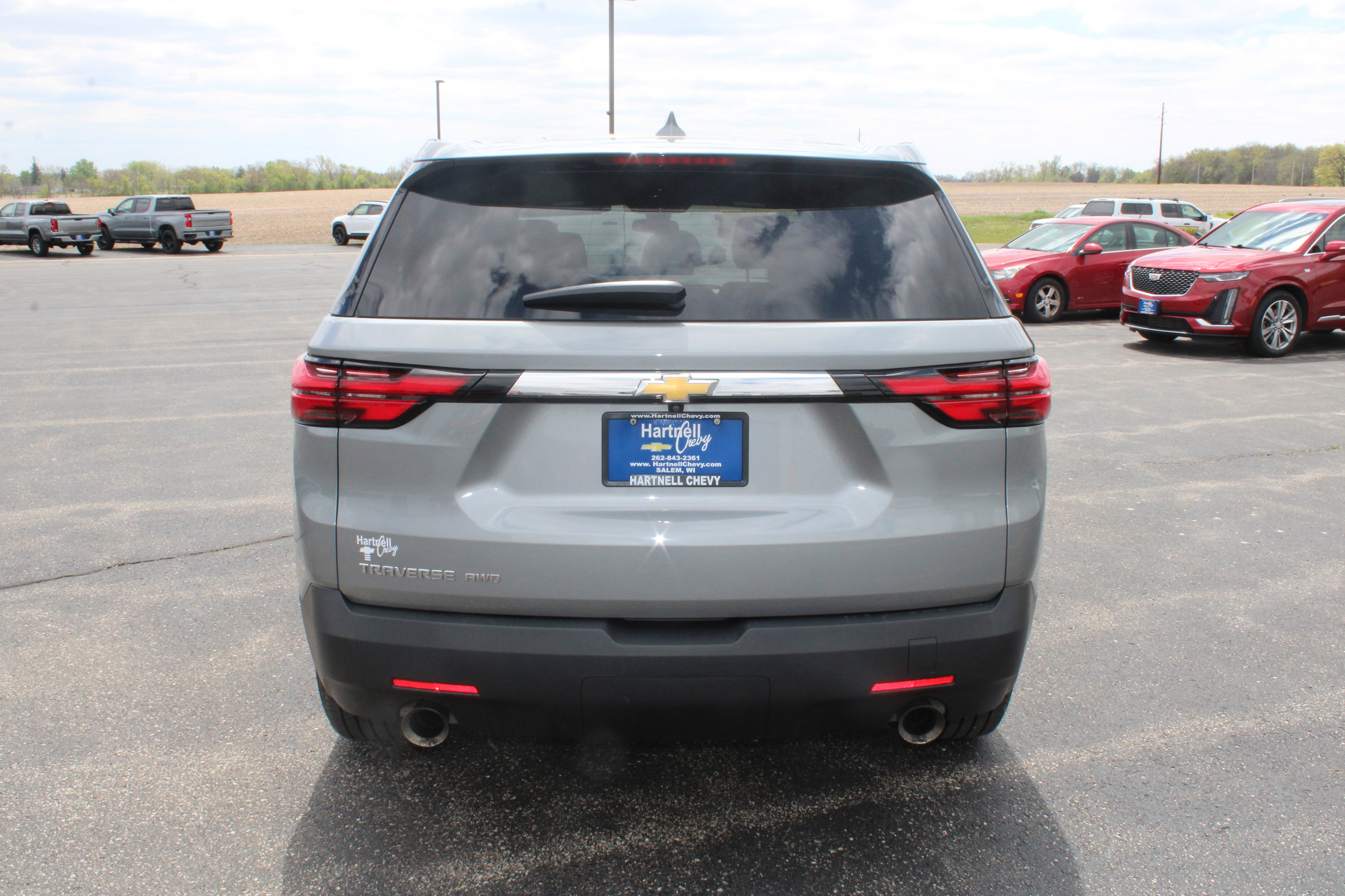 2023 Chevrolet Traverse LS