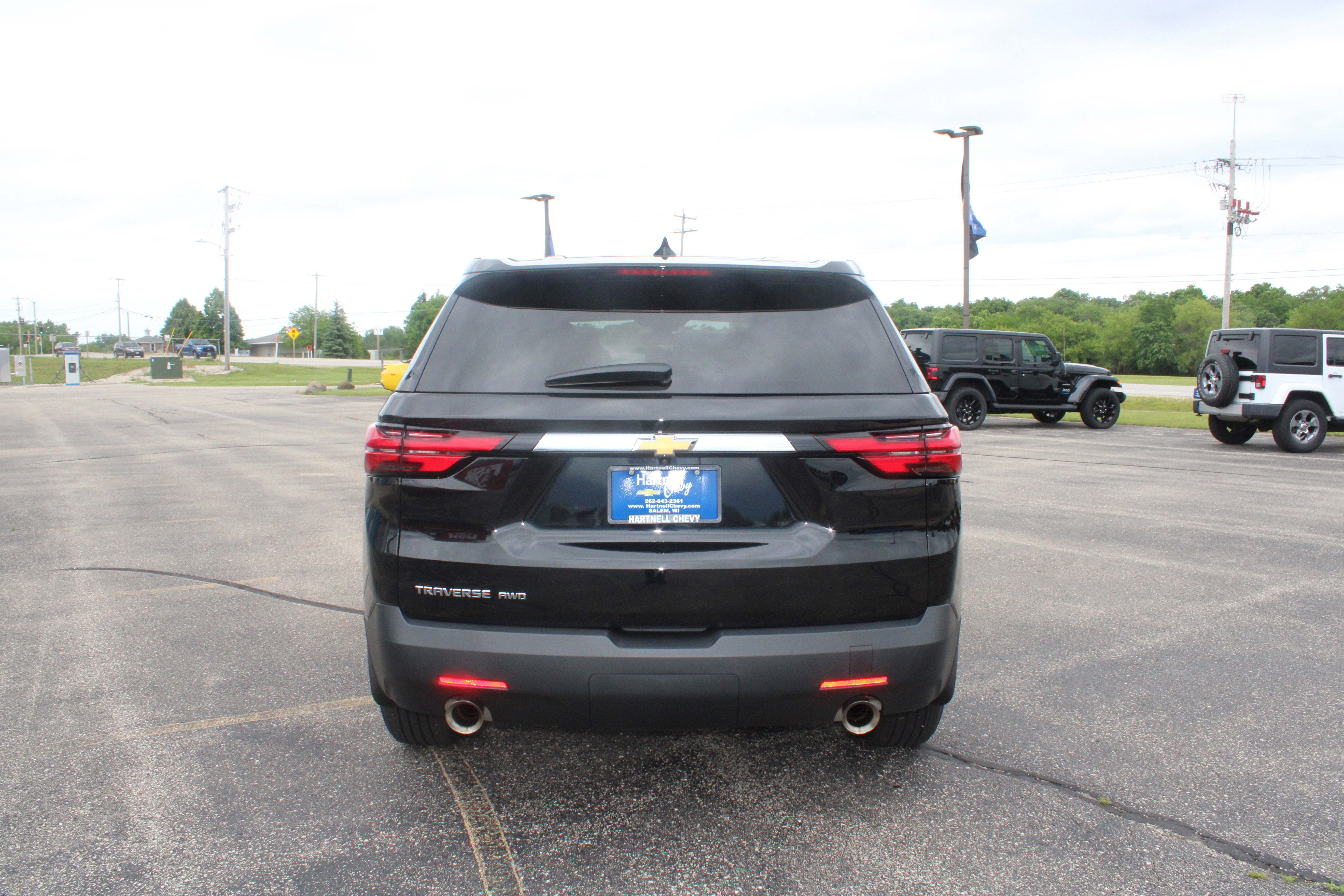 2023 Chevrolet Traverse LS