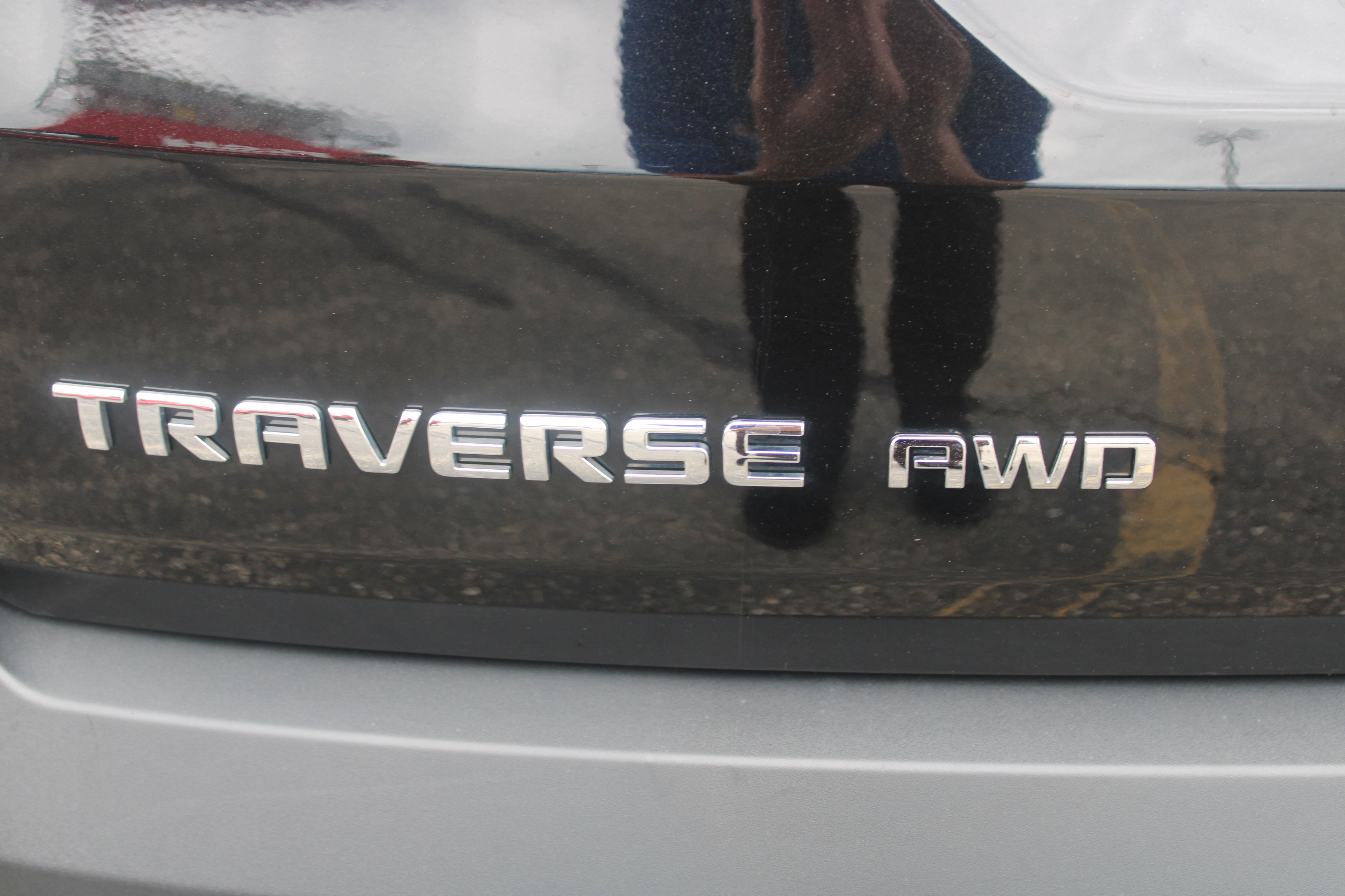 2023 Chevrolet Traverse LS