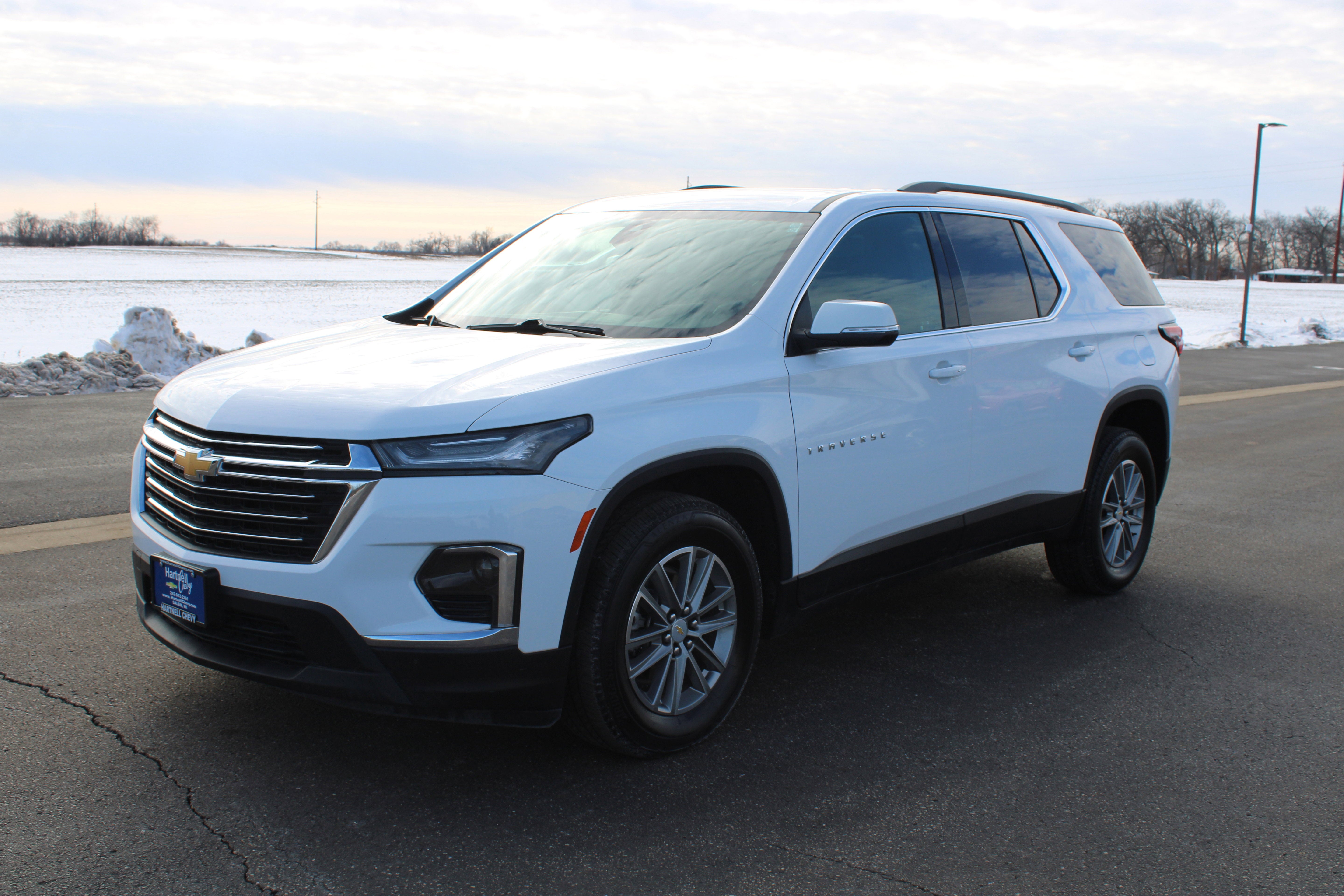 2023 Chevrolet Traverse LT Cloth