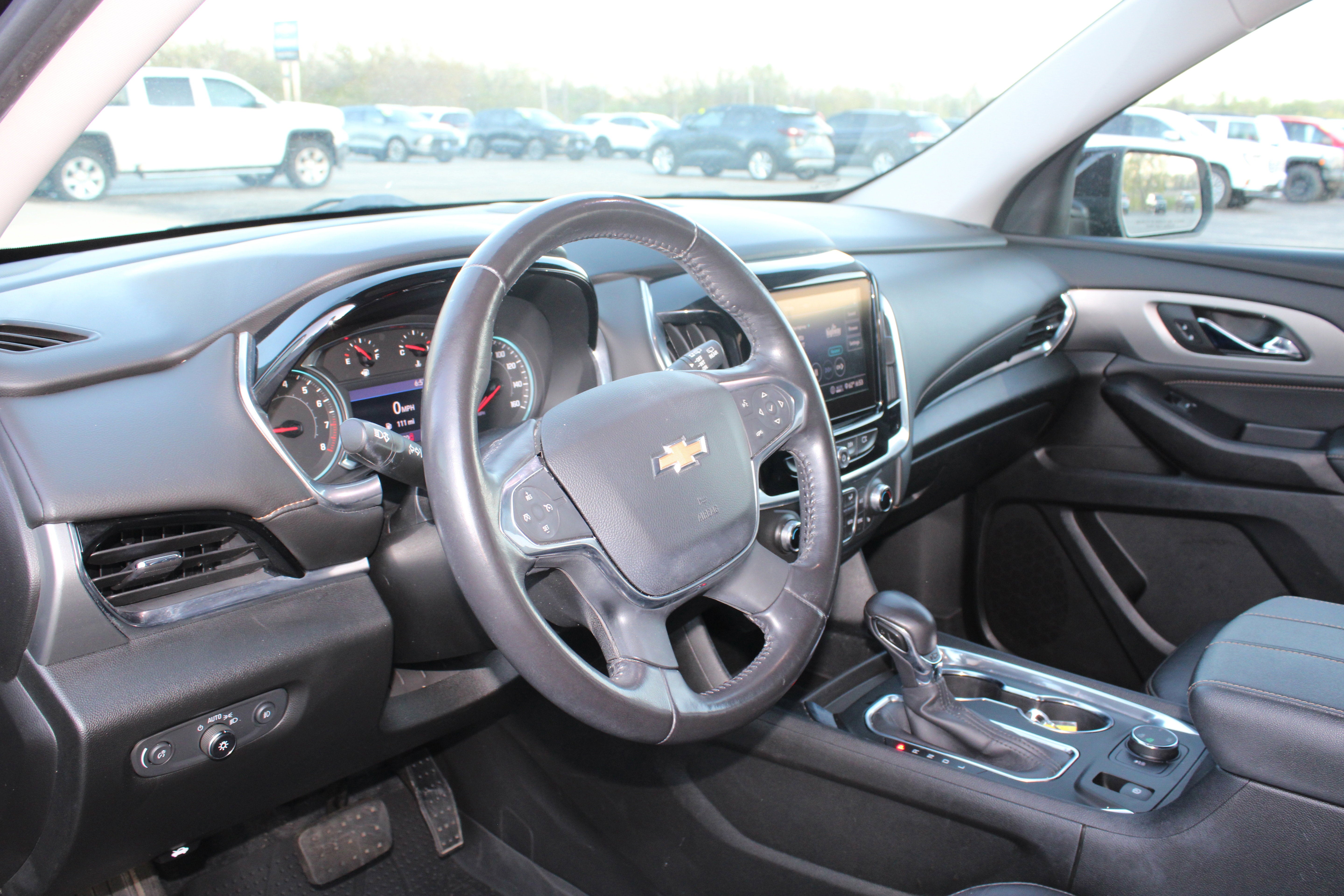 2021 Chevrolet Traverse LT Leather