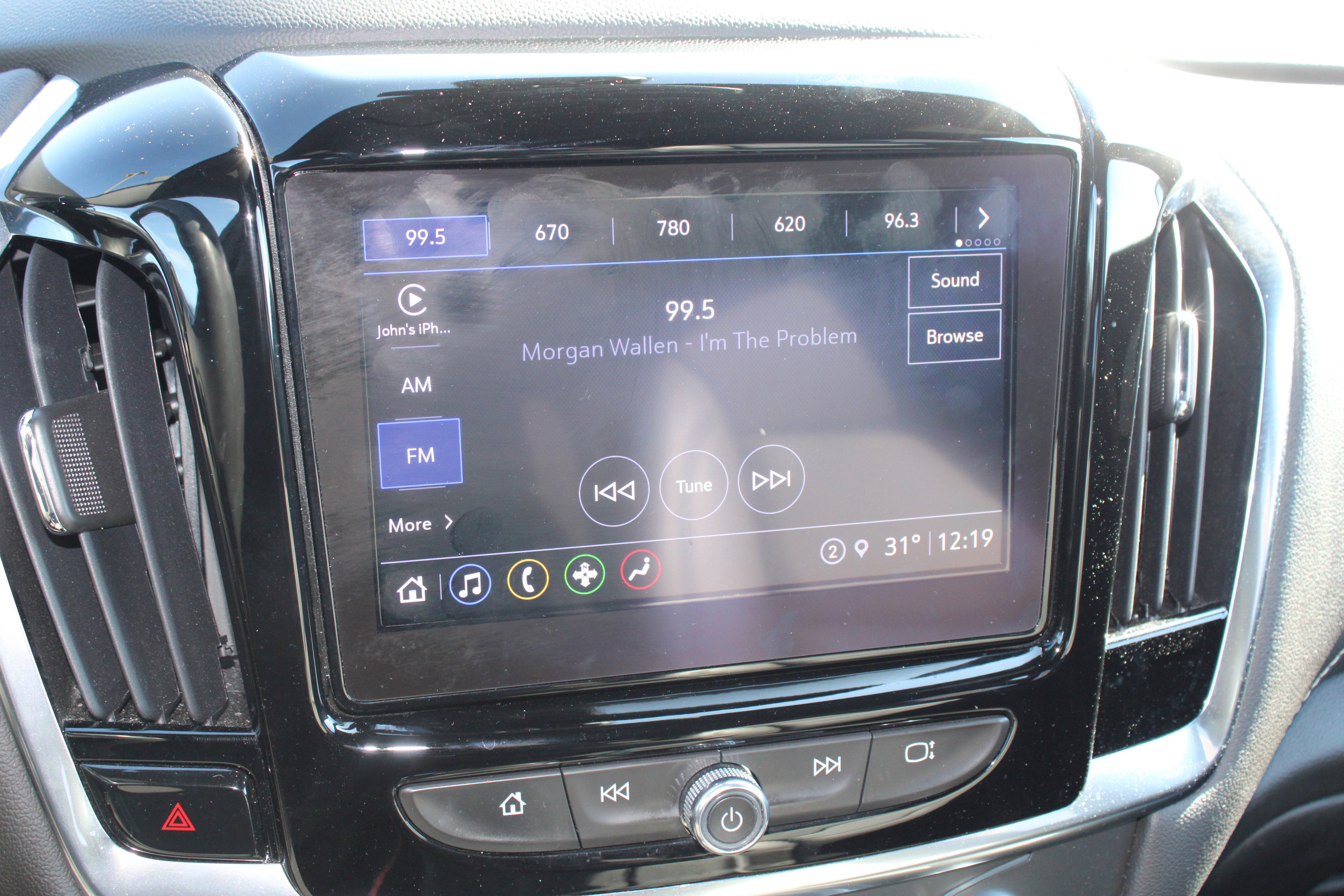 2022 Chevrolet Traverse LT Leather