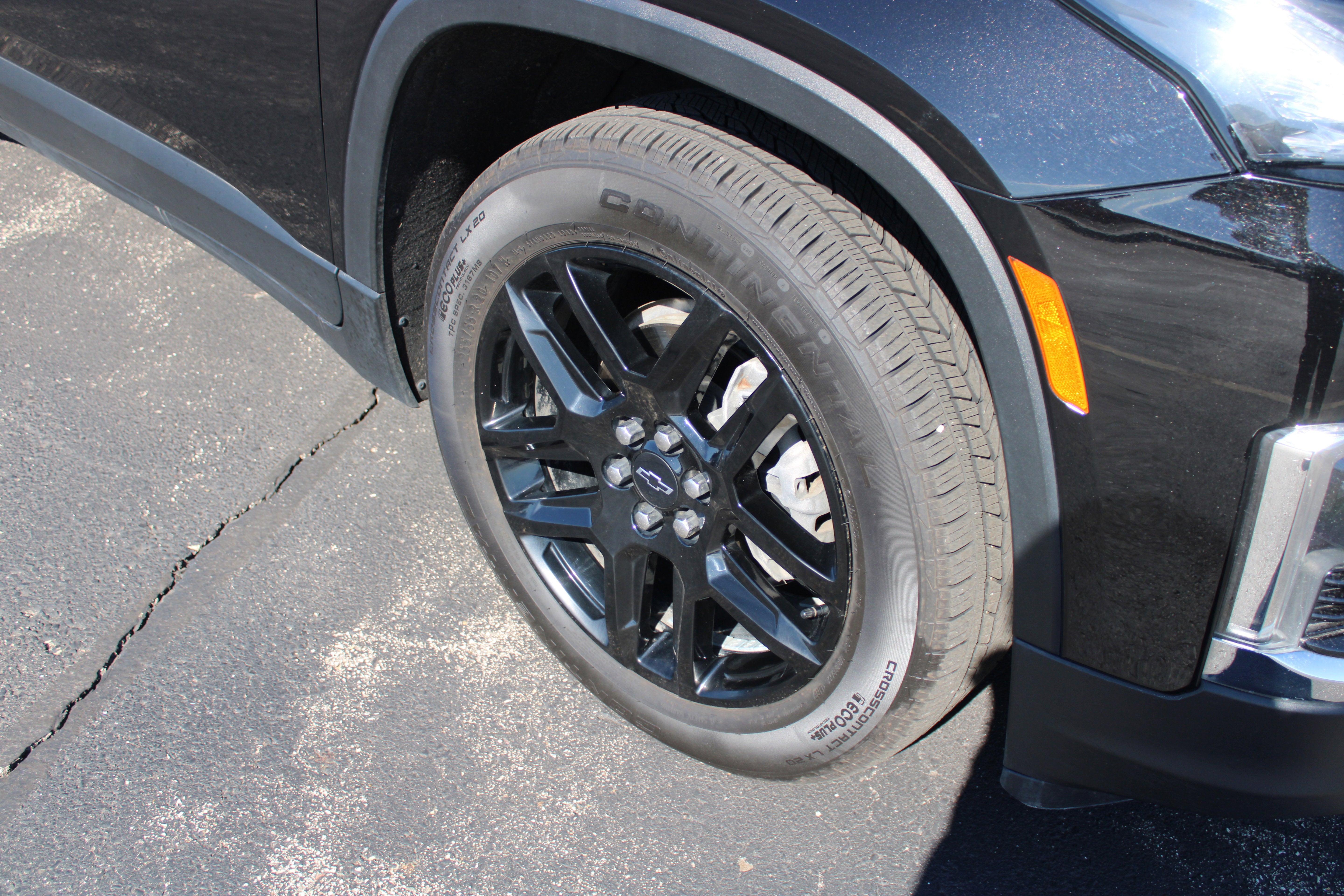 2022 Chevrolet Traverse LT Leather