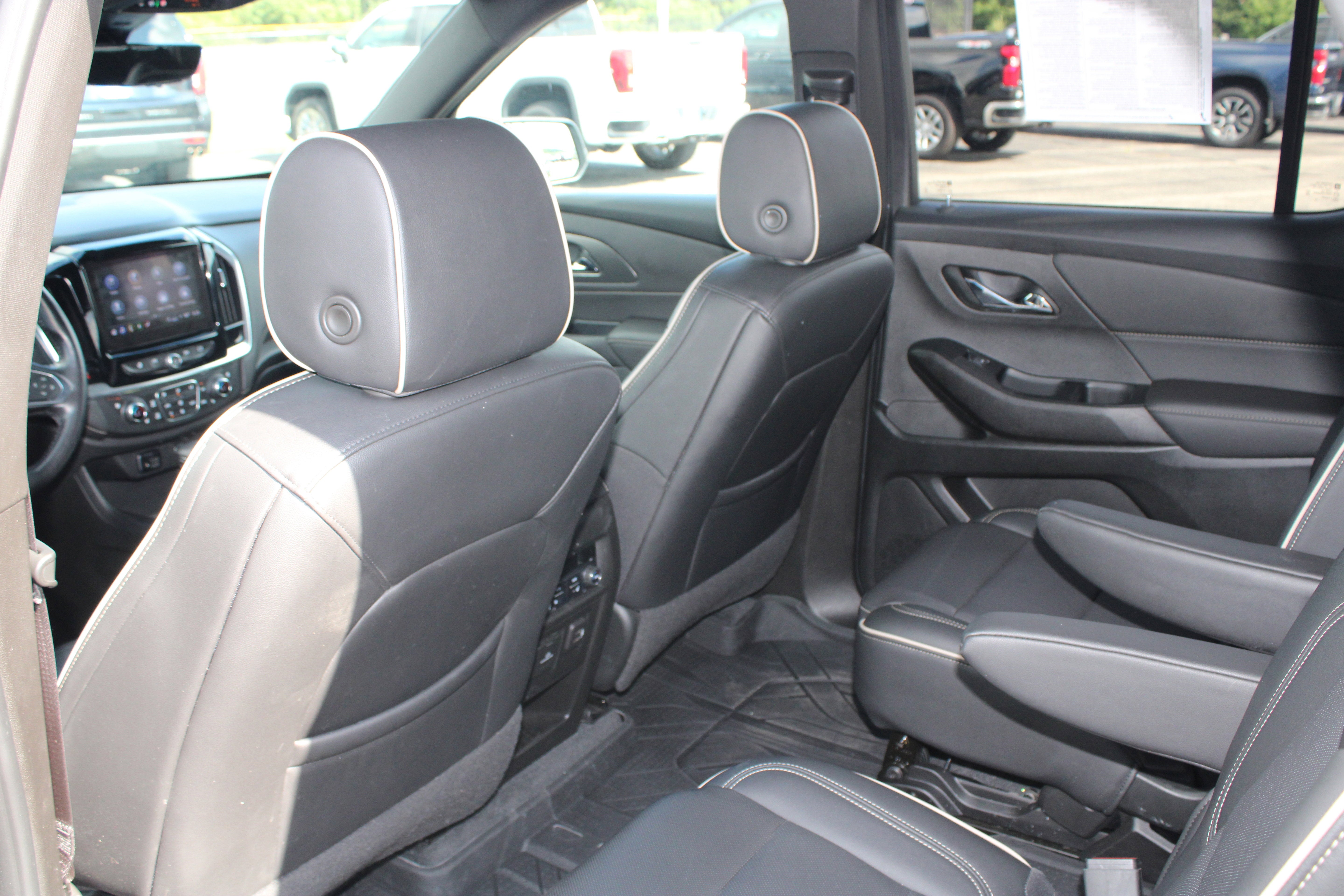 2022 Chevrolet Traverse Premier