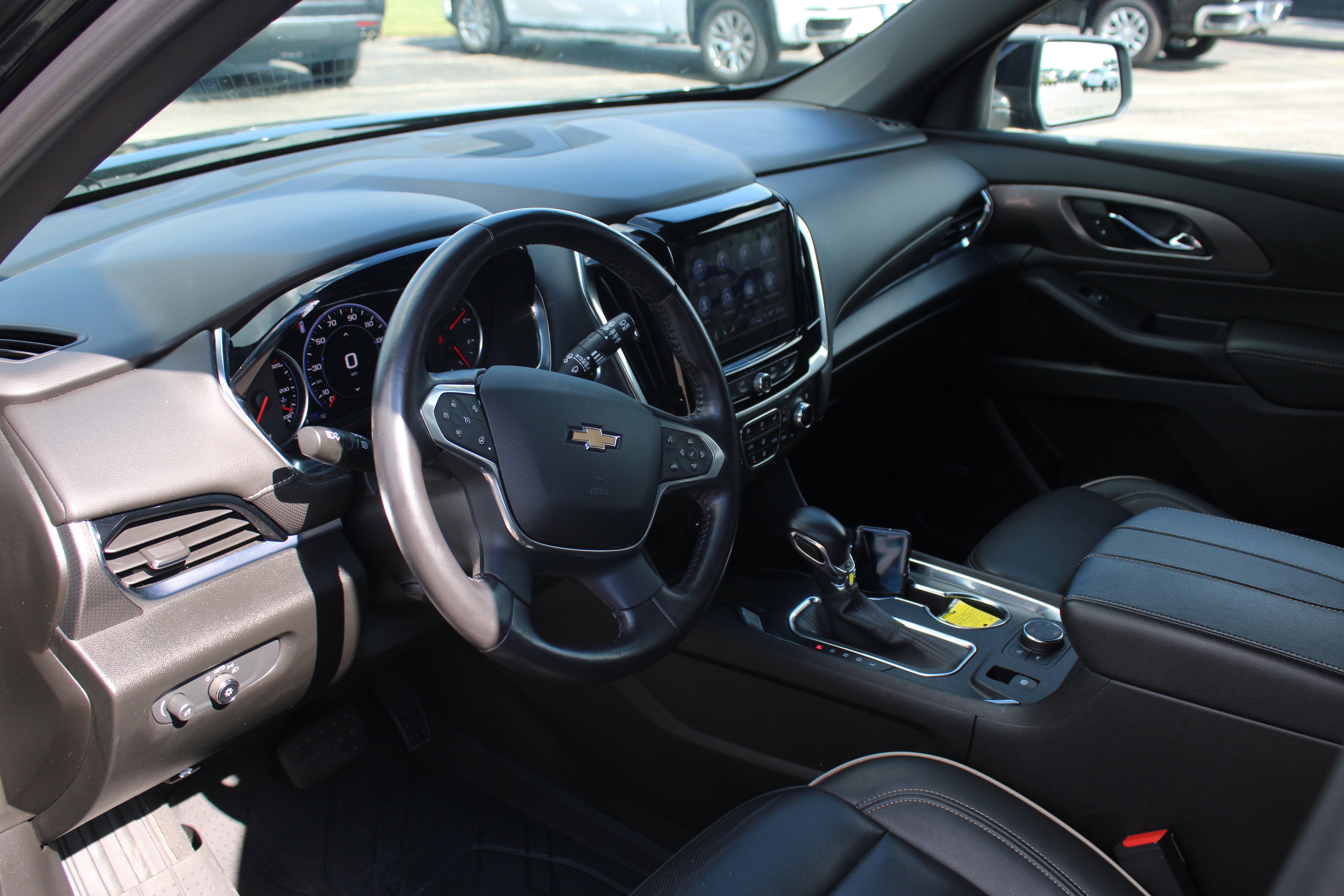 2022 Chevrolet Traverse Premier