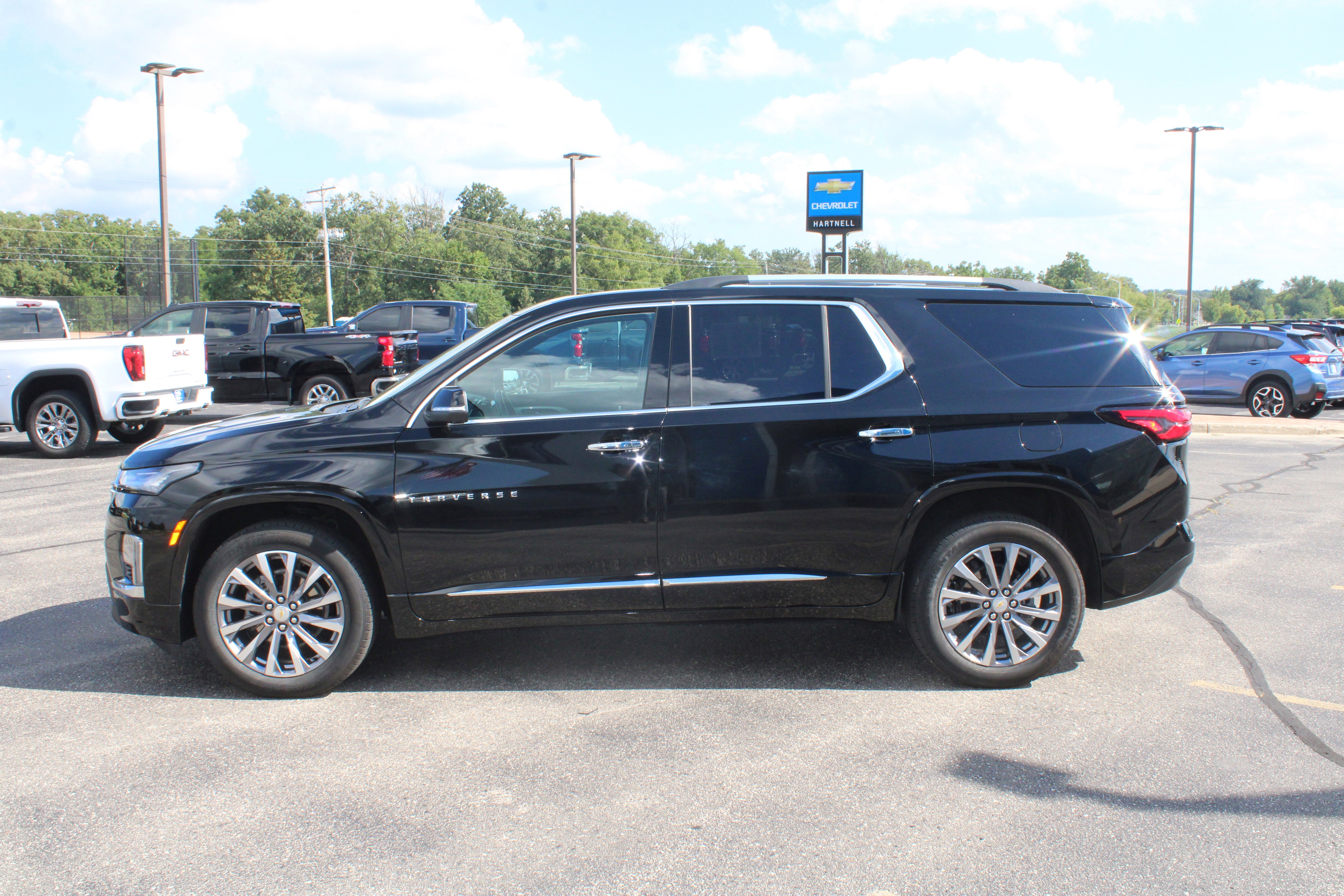 2022 Chevrolet Traverse Premier