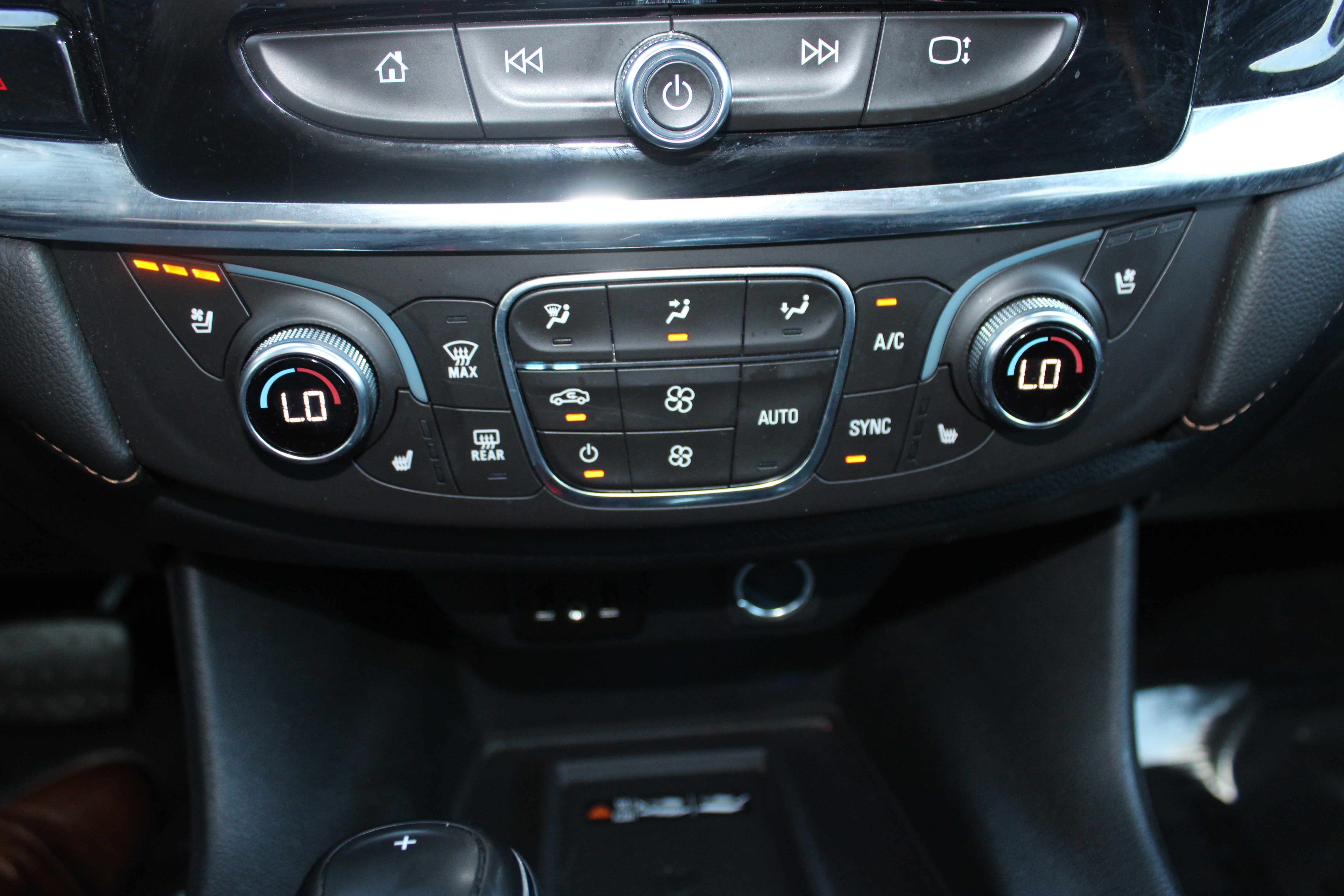 2019 Chevrolet Traverse Premier