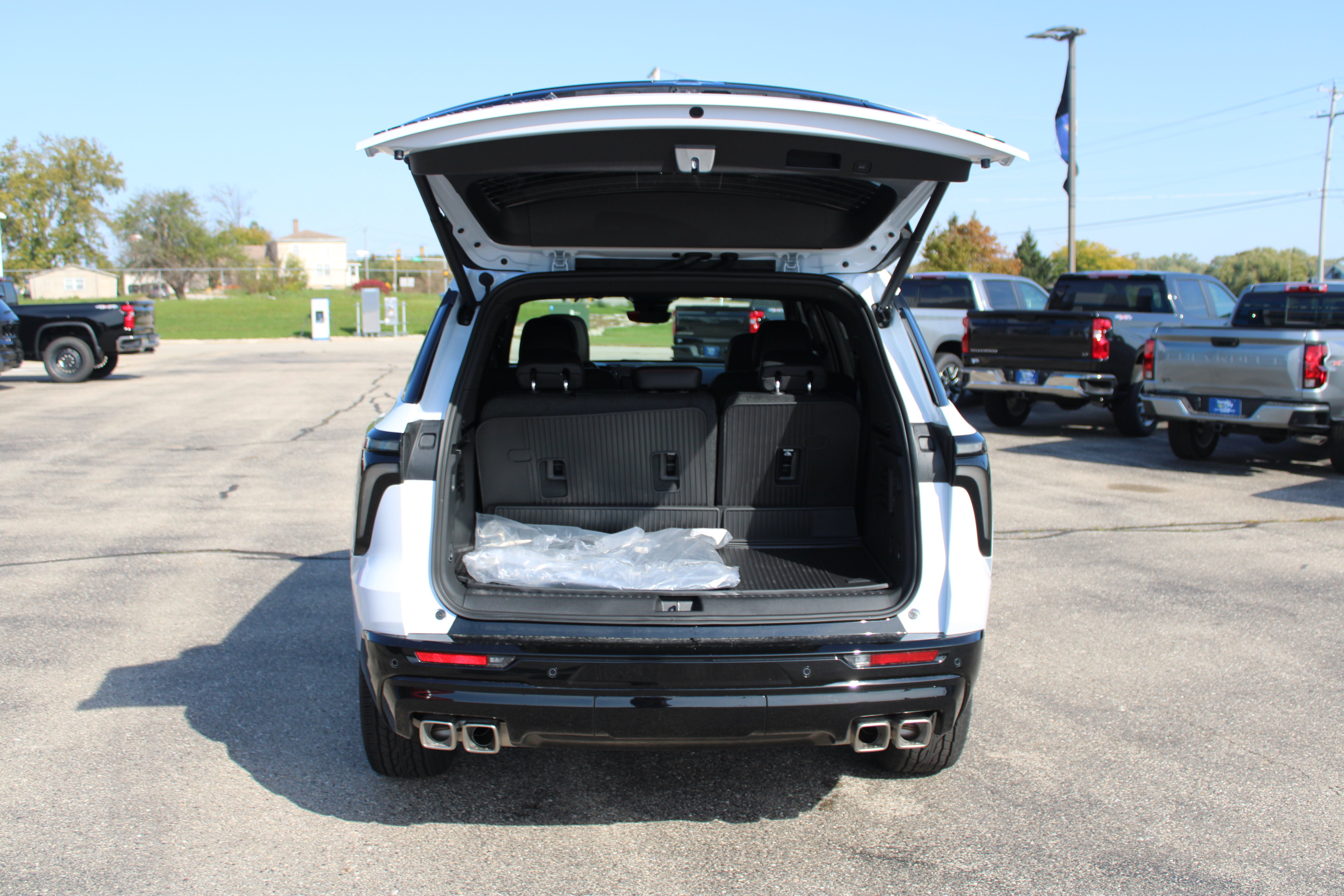 2027 Chevrolet Traverse RS