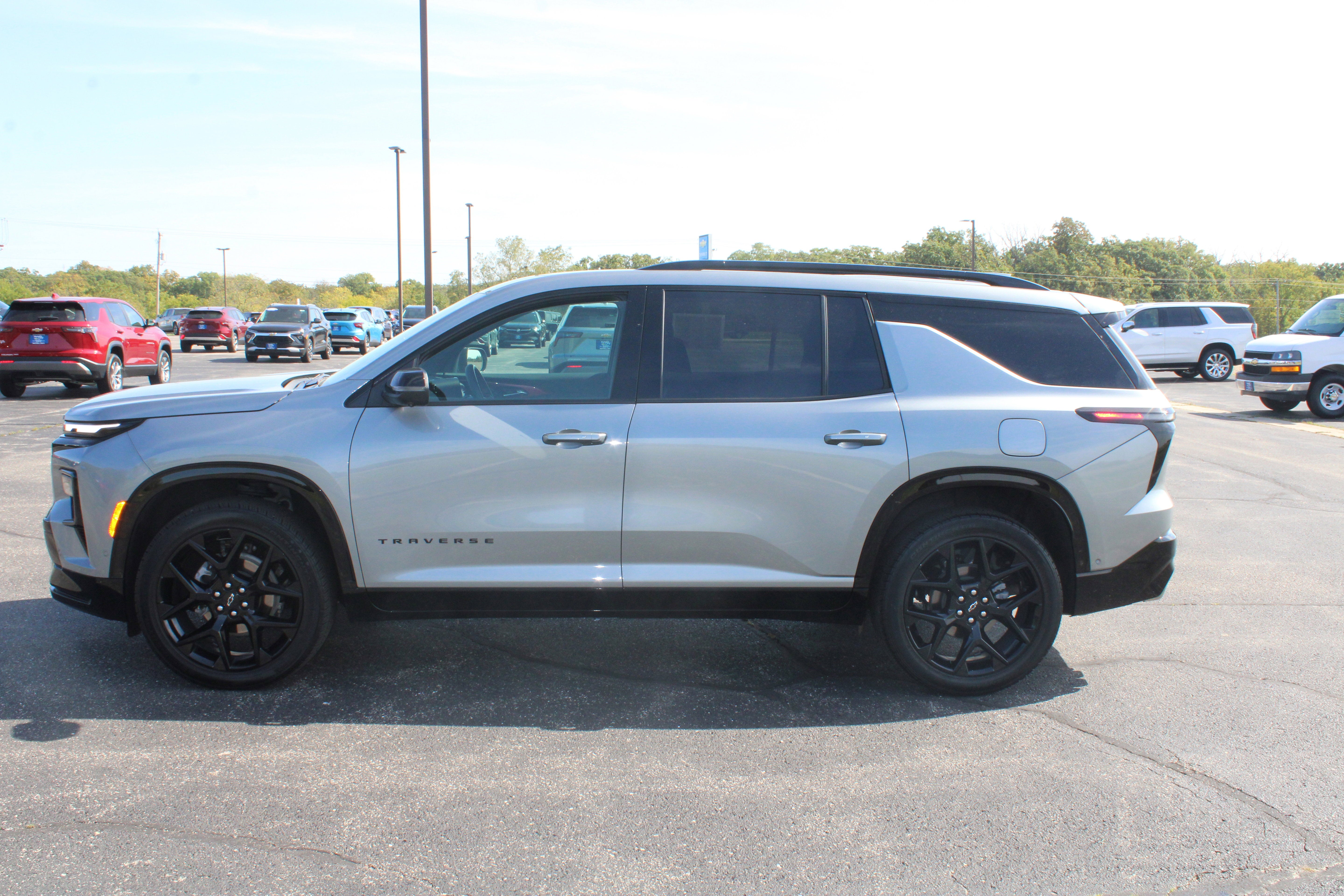 2024 Chevrolet Traverse RS