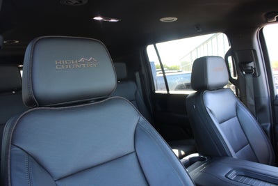 2022 Chevrolet Suburban High Country