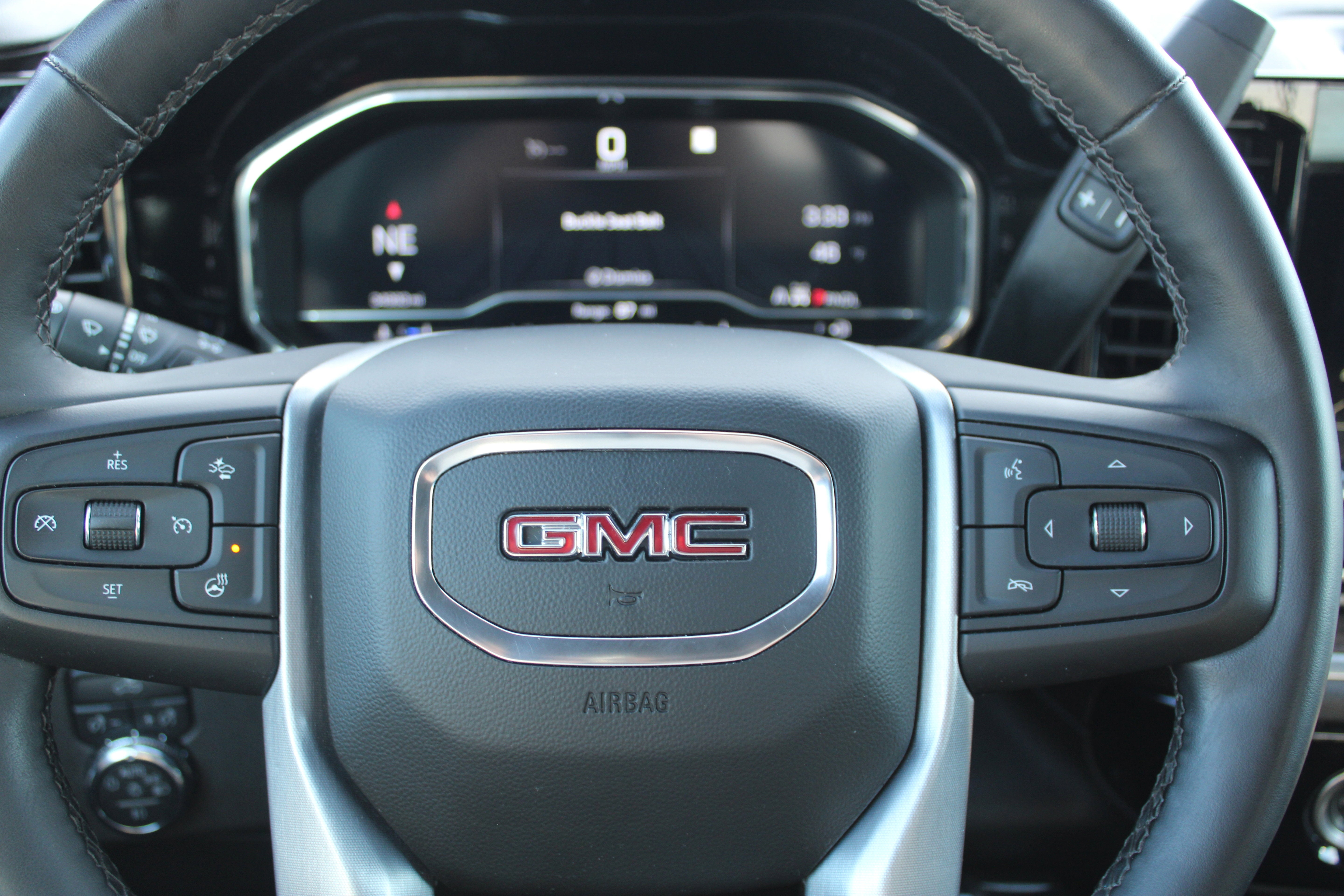 2023 GMC Sierra 1500 Elevation