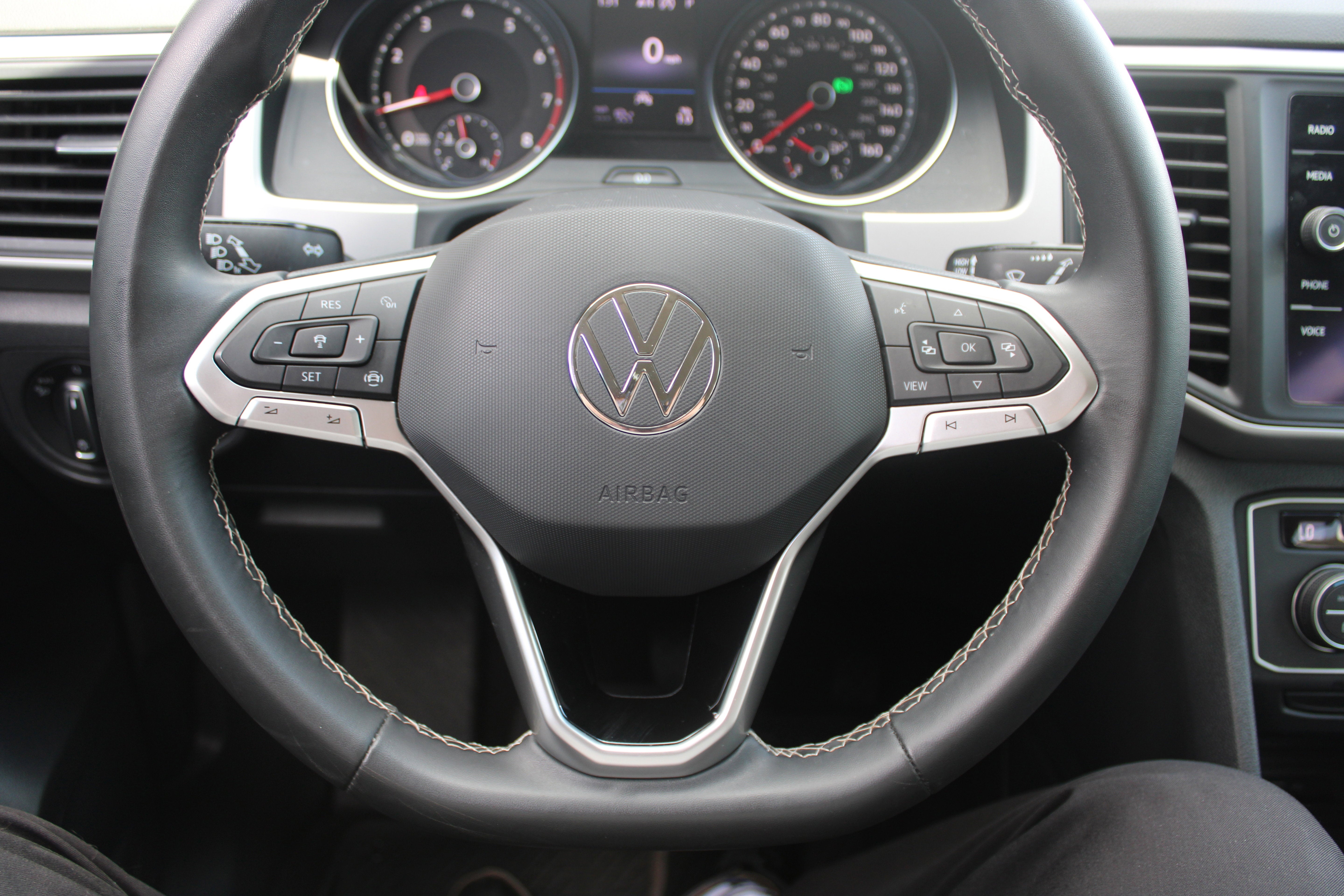 2021 Volkswagen Atlas 2.0T SE w/Technology