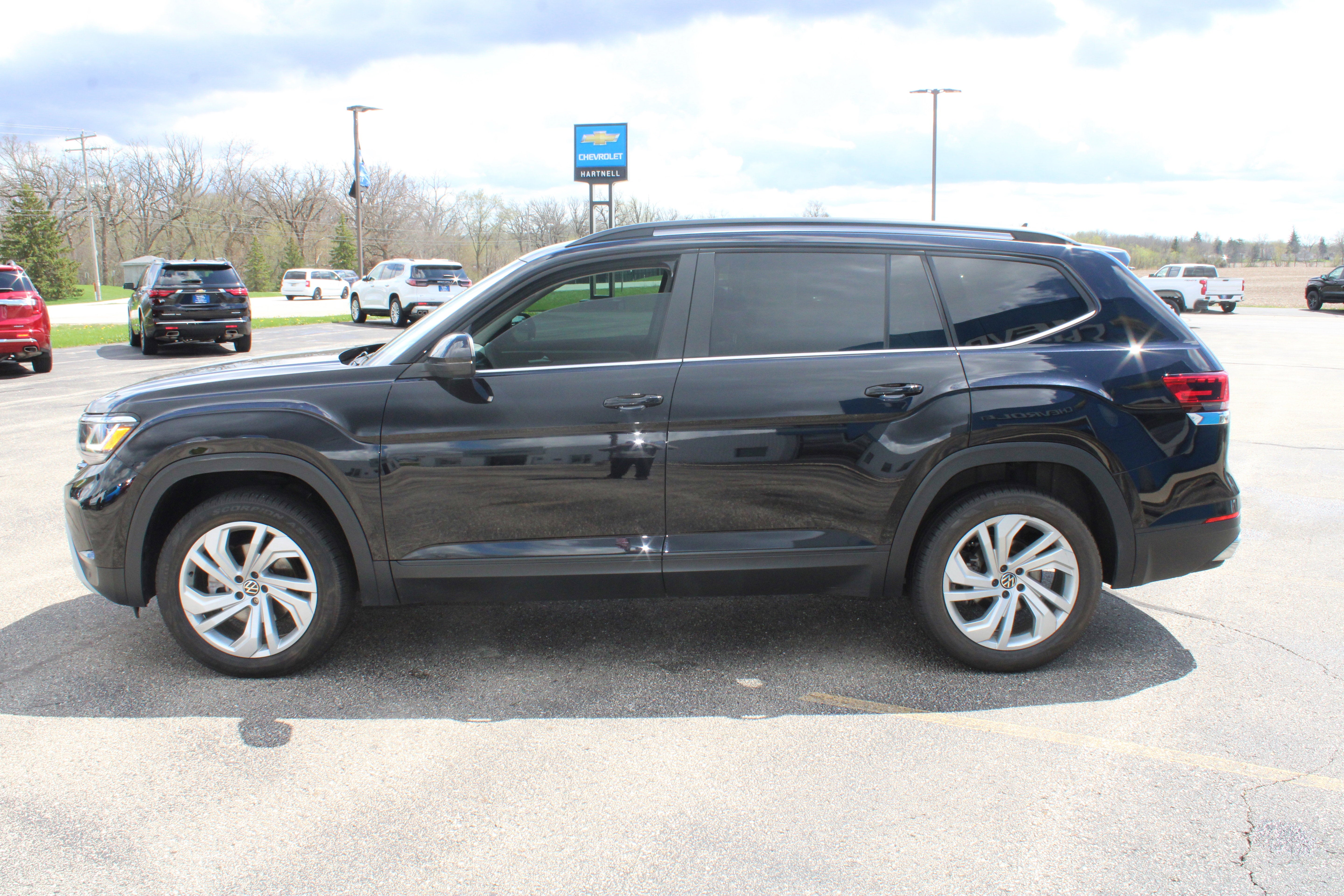 2021 Volkswagen Atlas 2.0T SE w/Technology