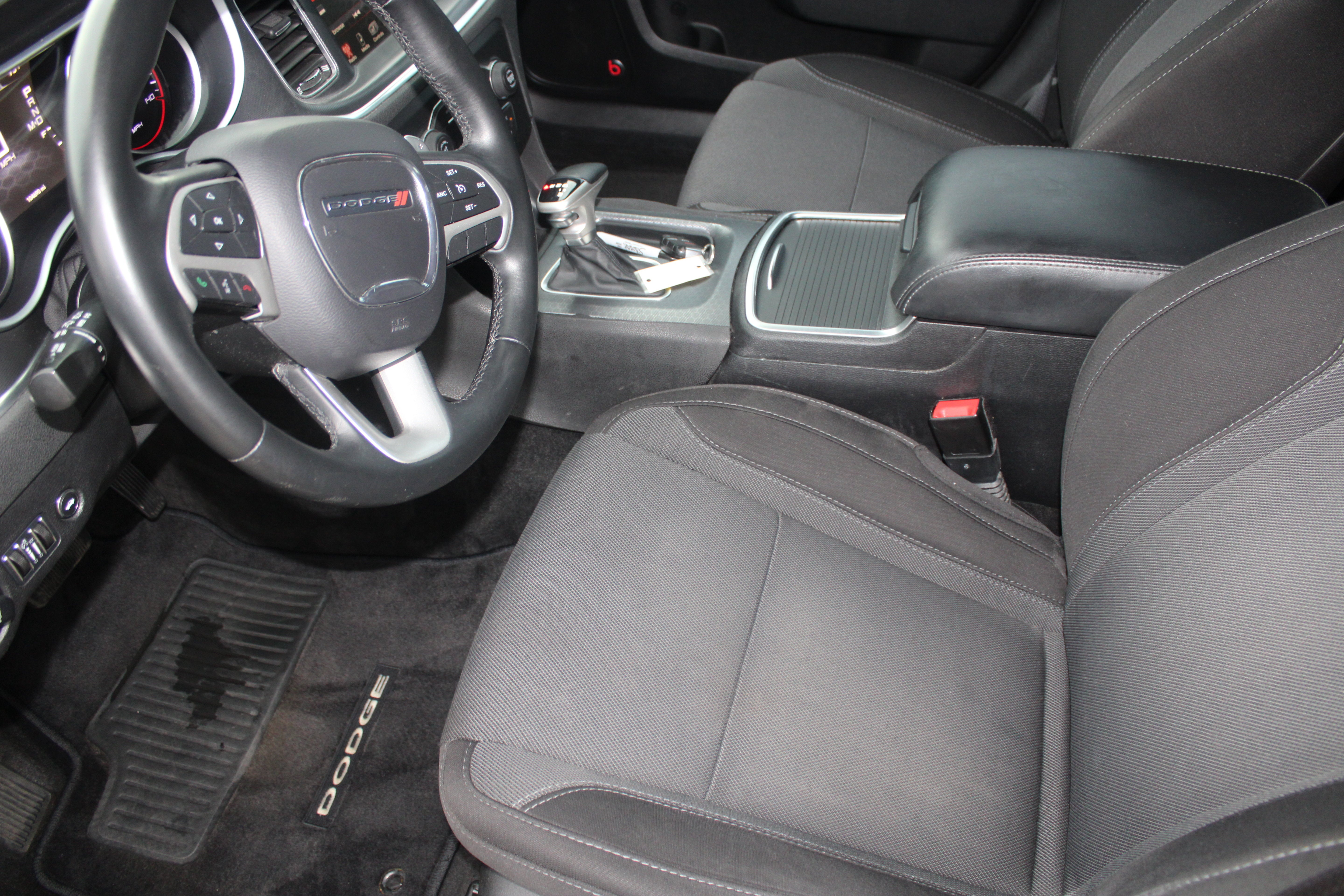2015 Dodge Charger SXT