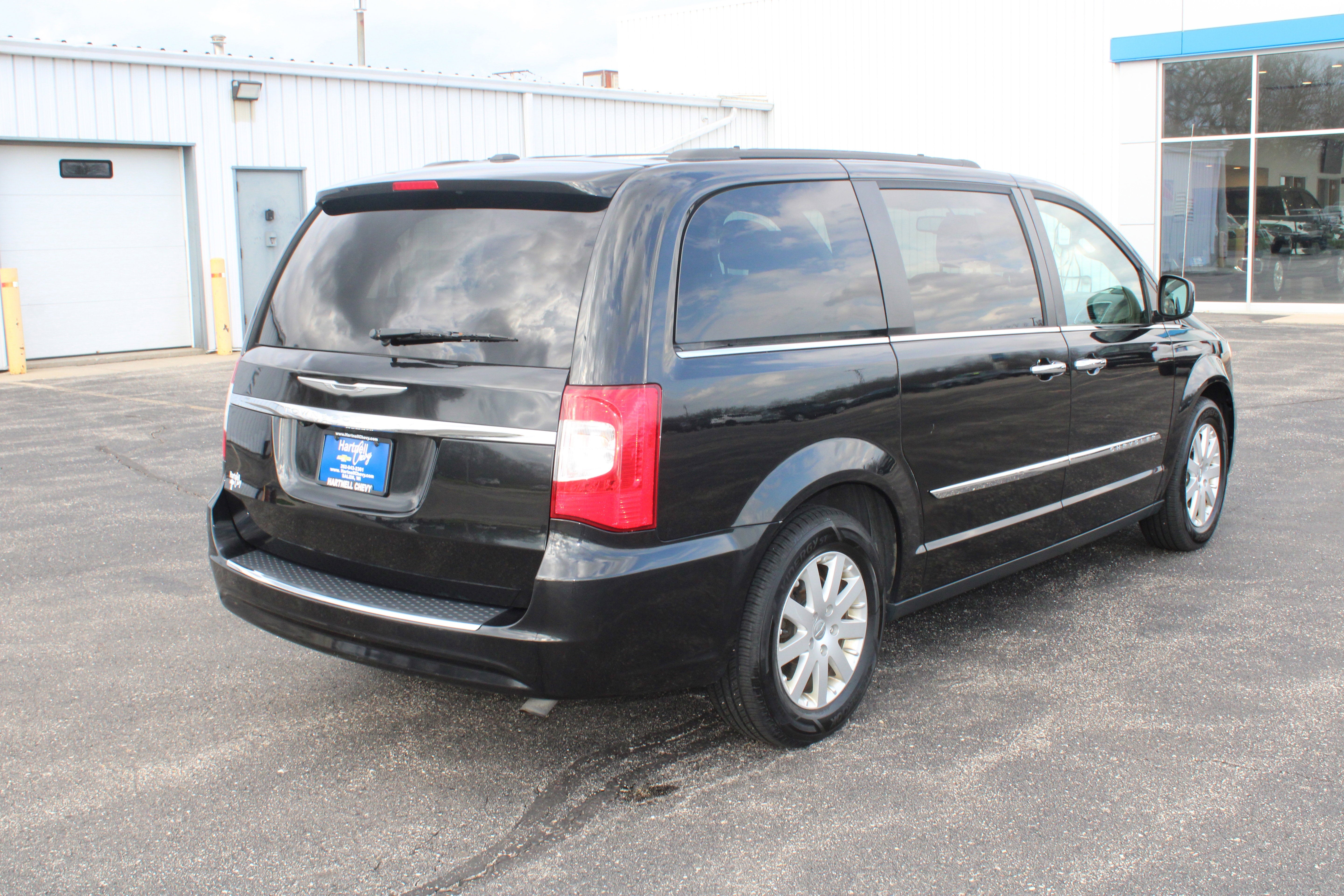 2015 Chrysler Town & Country Touring