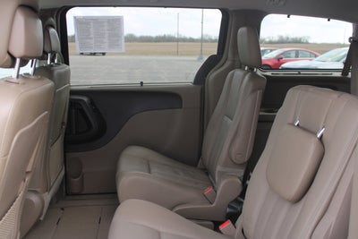2015 Chrysler Town & Country Touring