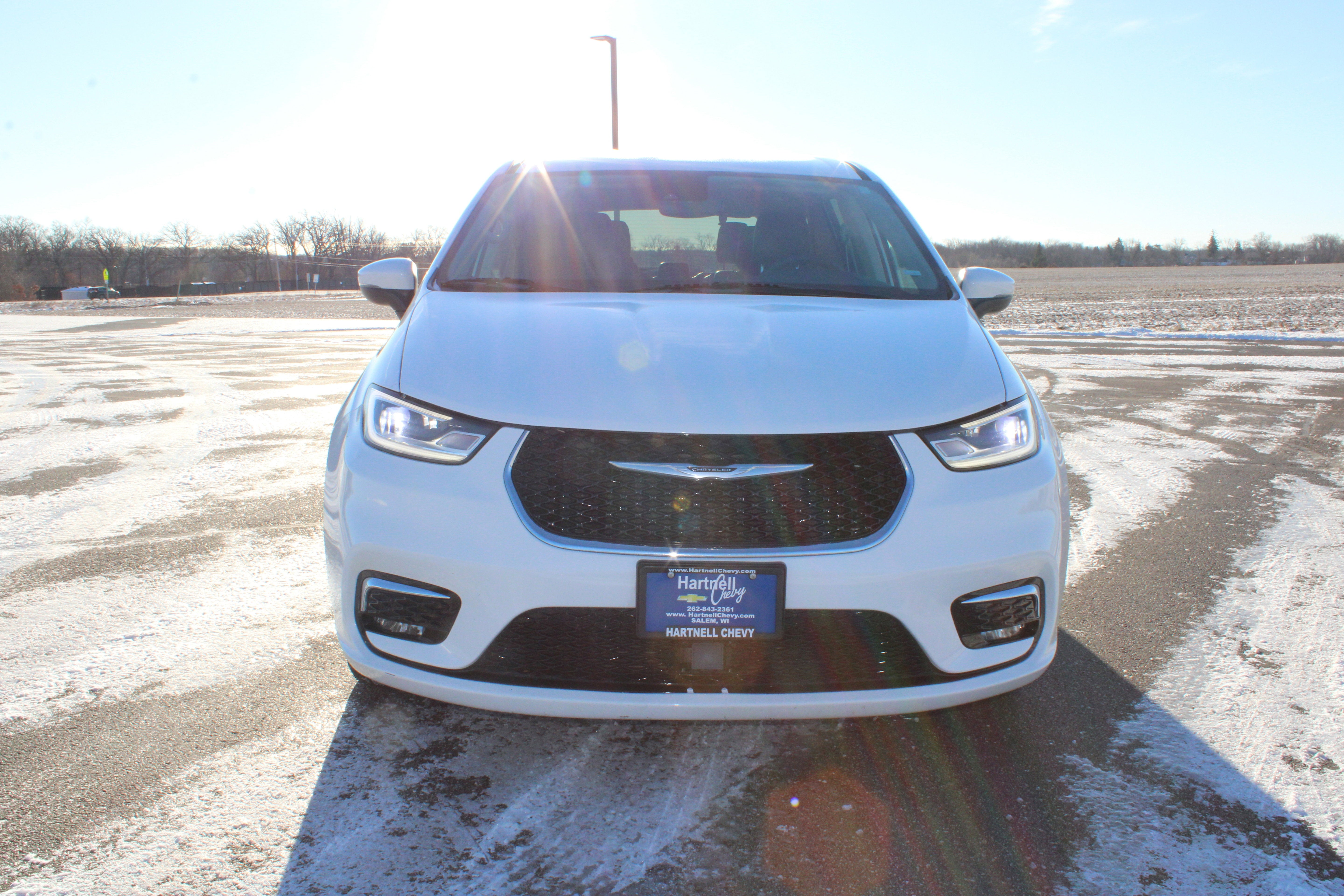 2023 Chrysler Pacifica Hybrid Touring L