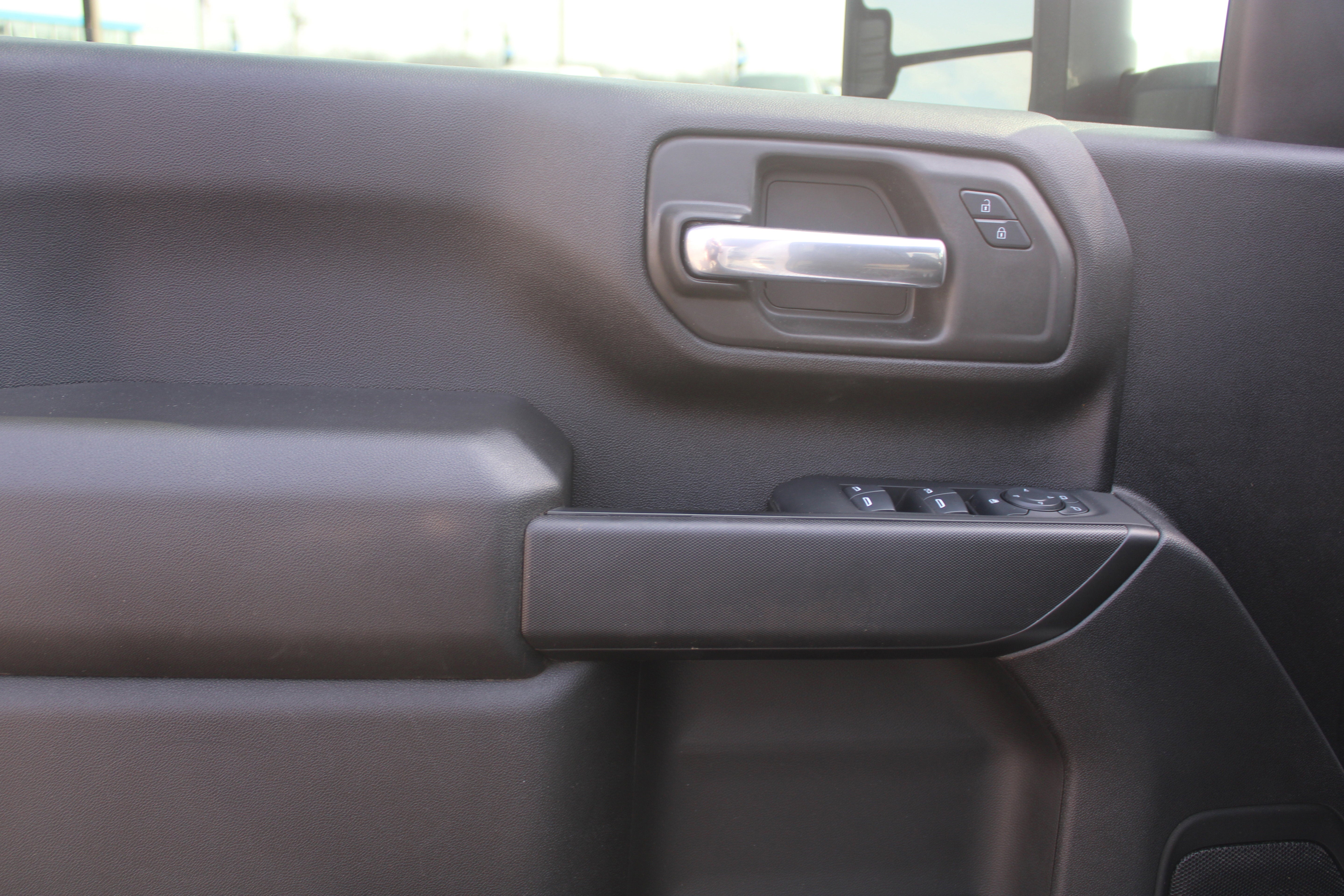 2025 Chevrolet Silverado 2500 HD Custom