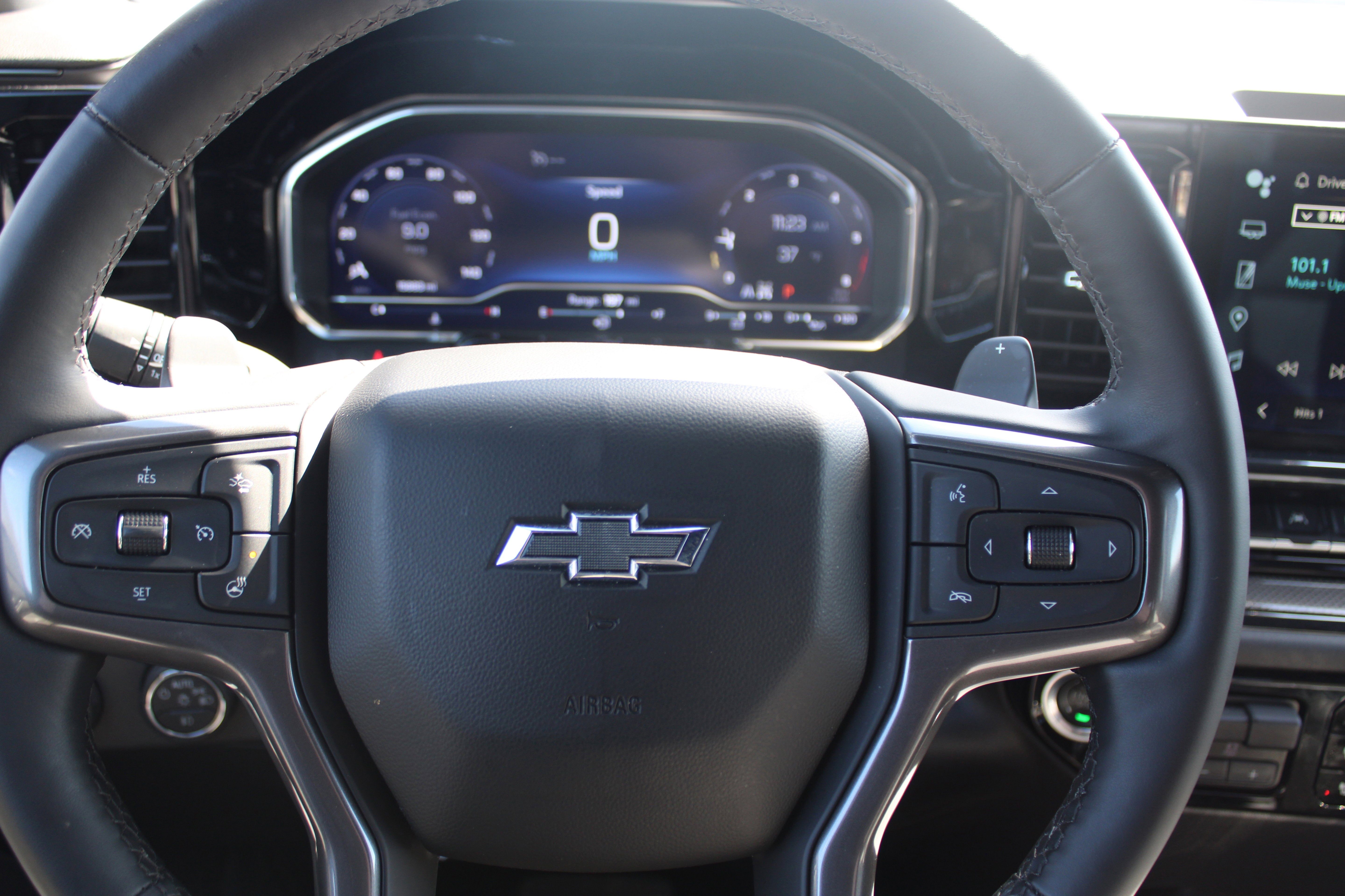 2024 Chevrolet Silverado 1500 ZR2