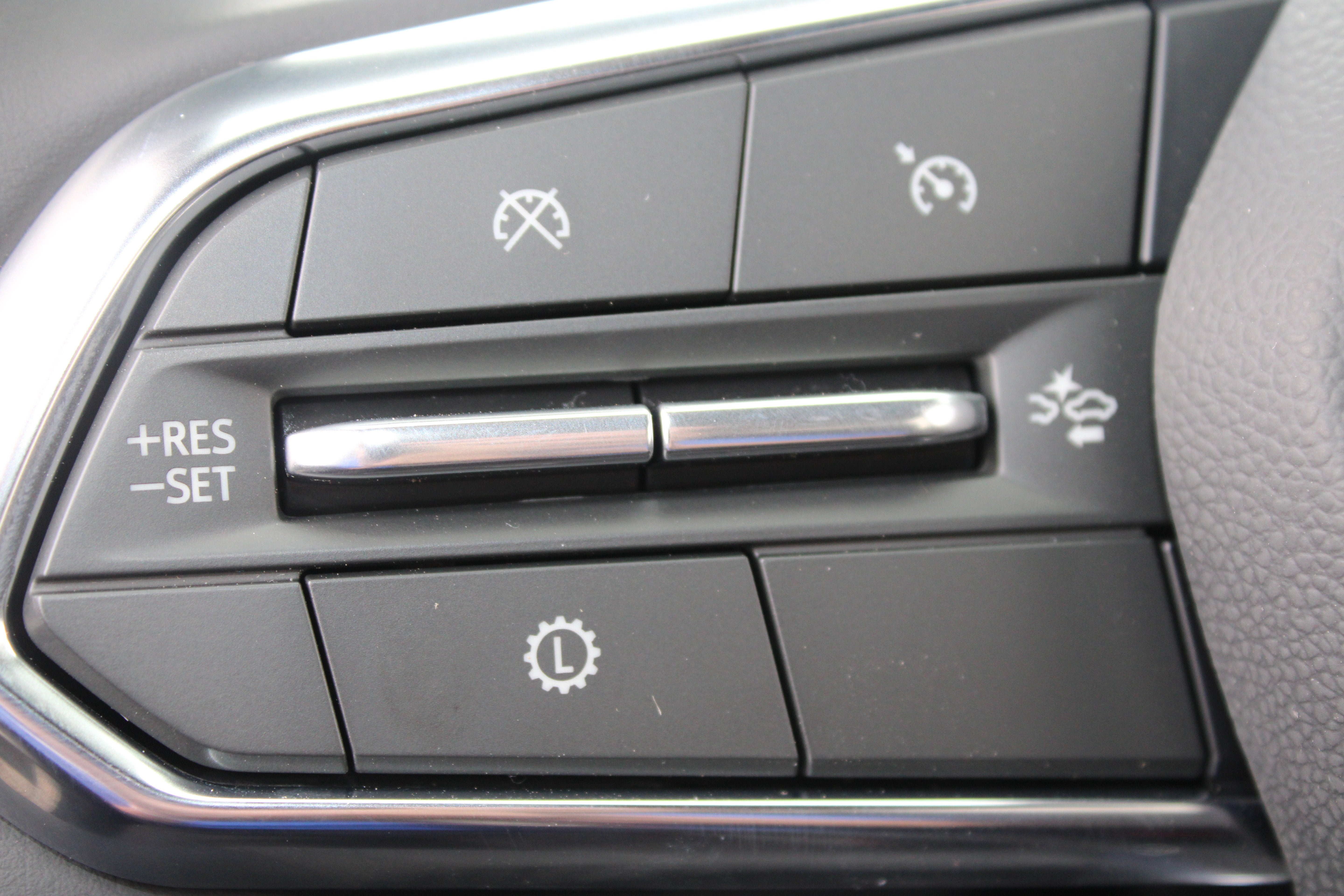 2027 Chevrolet Equinox LT - Photo 20