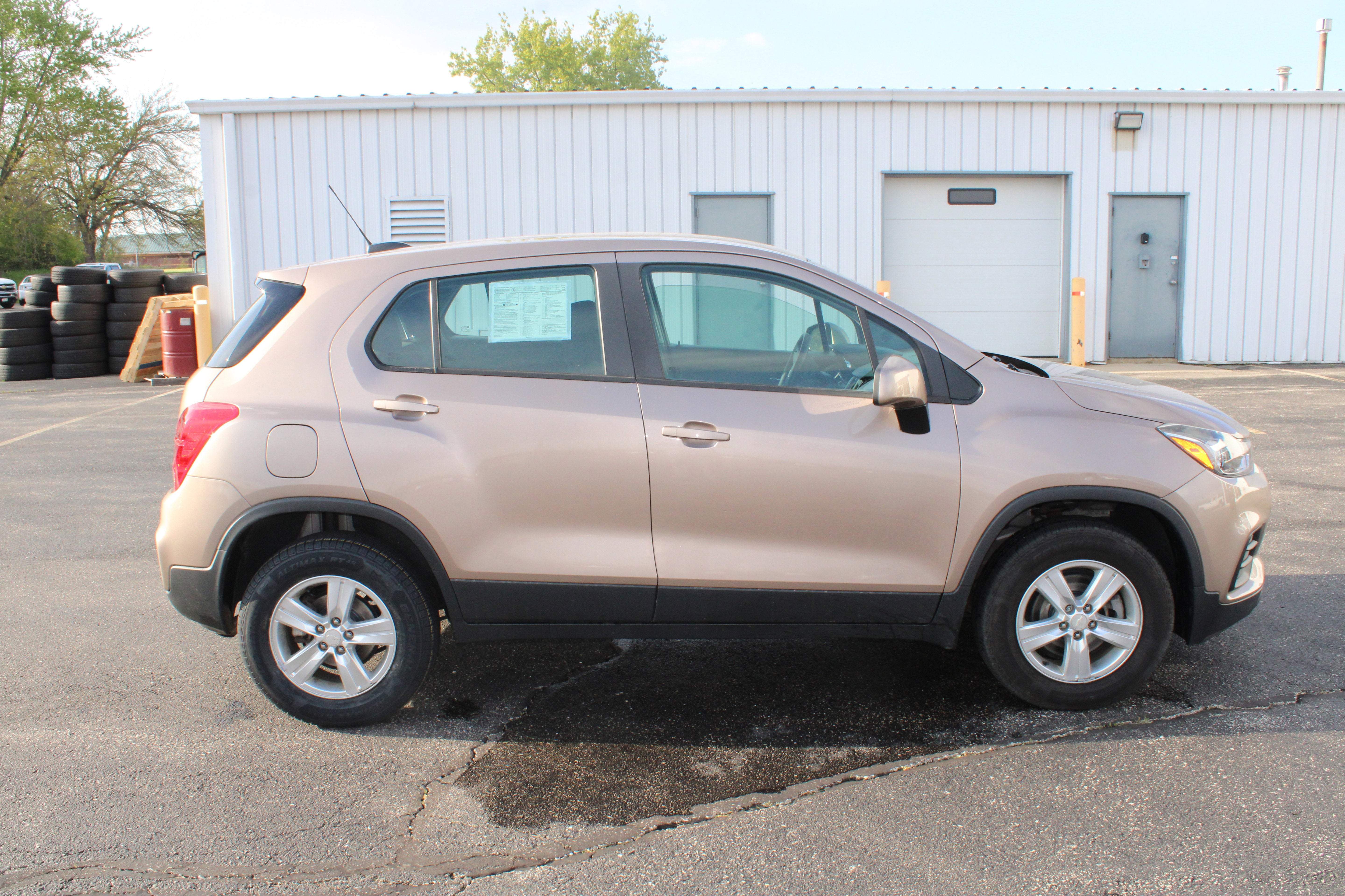 Used 2018 Chevrolet Trax LS with VIN 3GNCJNSB4JL248351 for sale in Salem, WI
