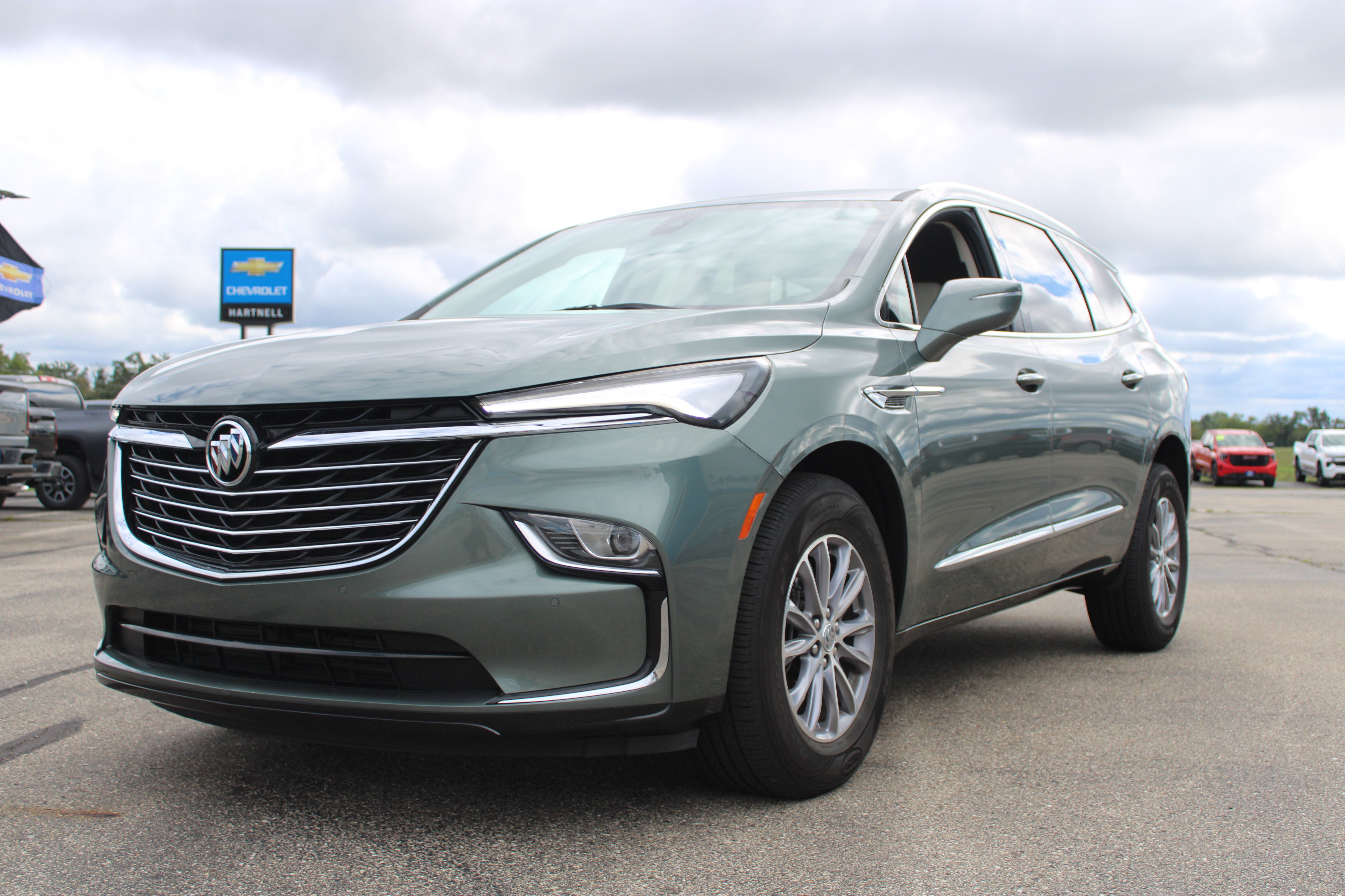 2023 Buick Enclave Essence
