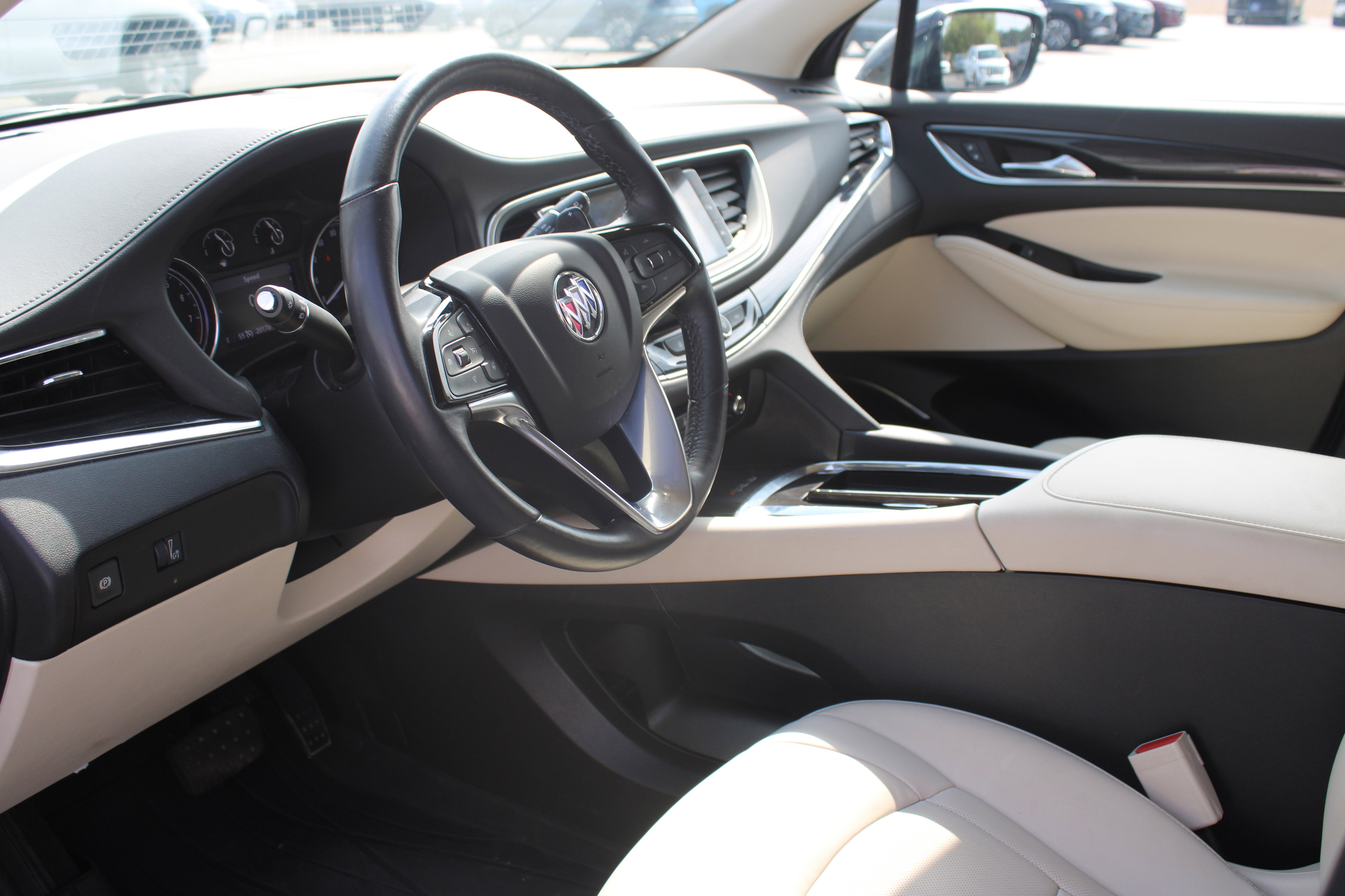 2023 Buick Enclave Essence