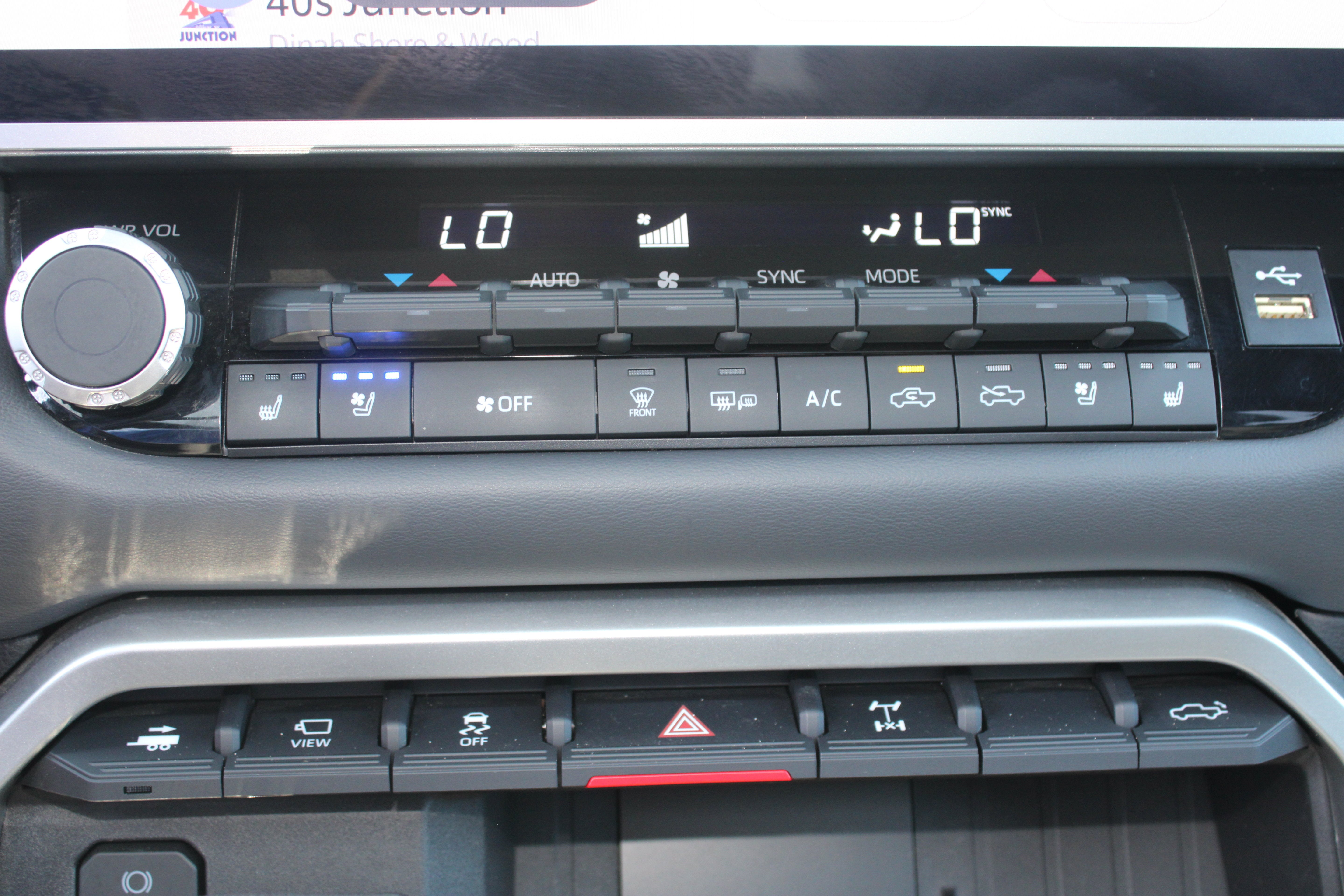 2025 Toyota Tundra 4WD Limited
